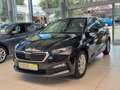 Skoda Scala 1.0 TSI 81kW TOUR *Navi, elektr. Heckkl.* Schwarz - thumbnail 1