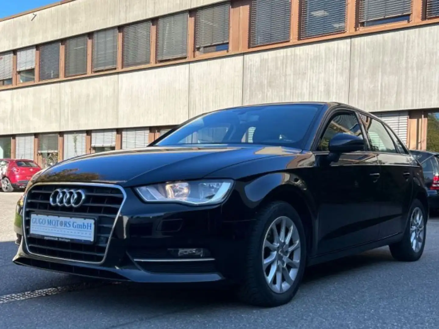 Audi A3 Sportback 2.0 TDI AHK + Zahnriemen Negru - 2