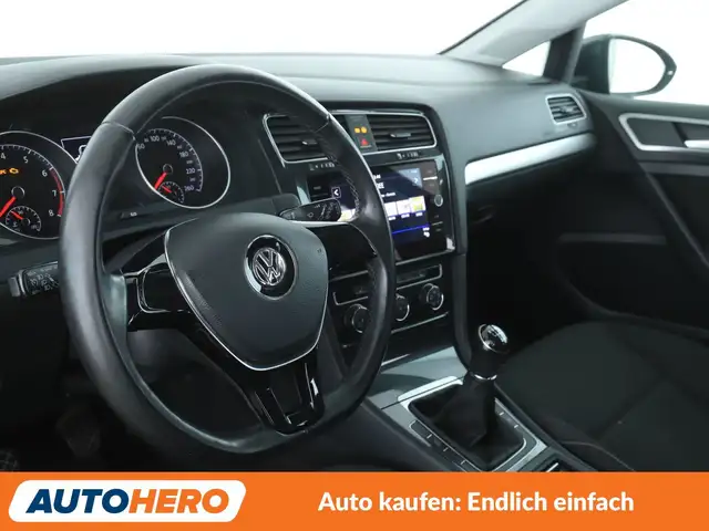 Volkswagen Golf view 11