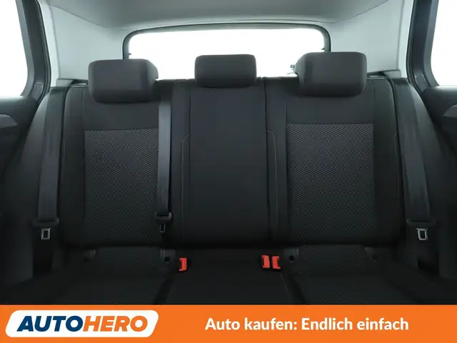 Volkswagen Golf view 15