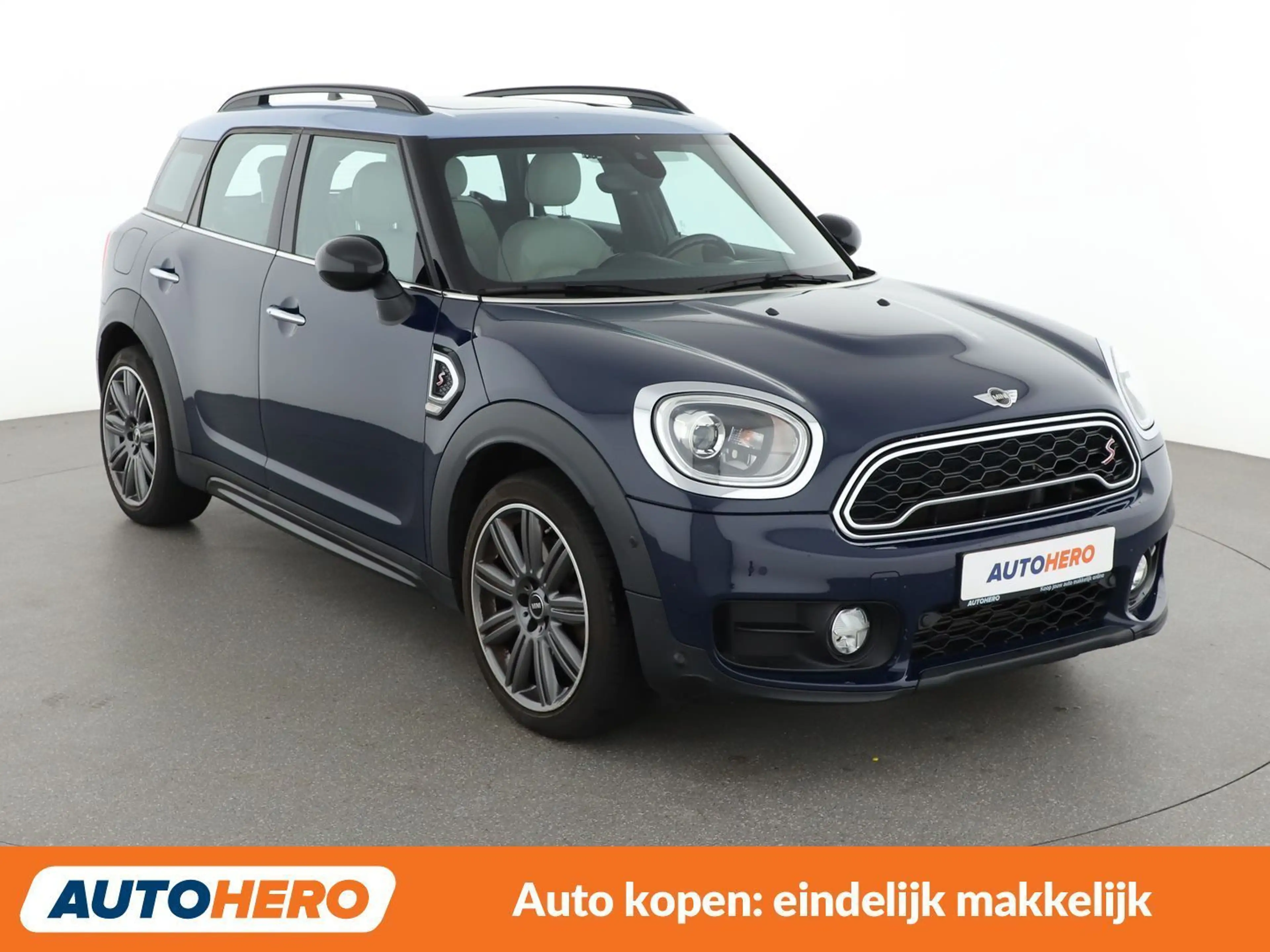 MINI Cooper S Countryman Cooper S — photo 8
