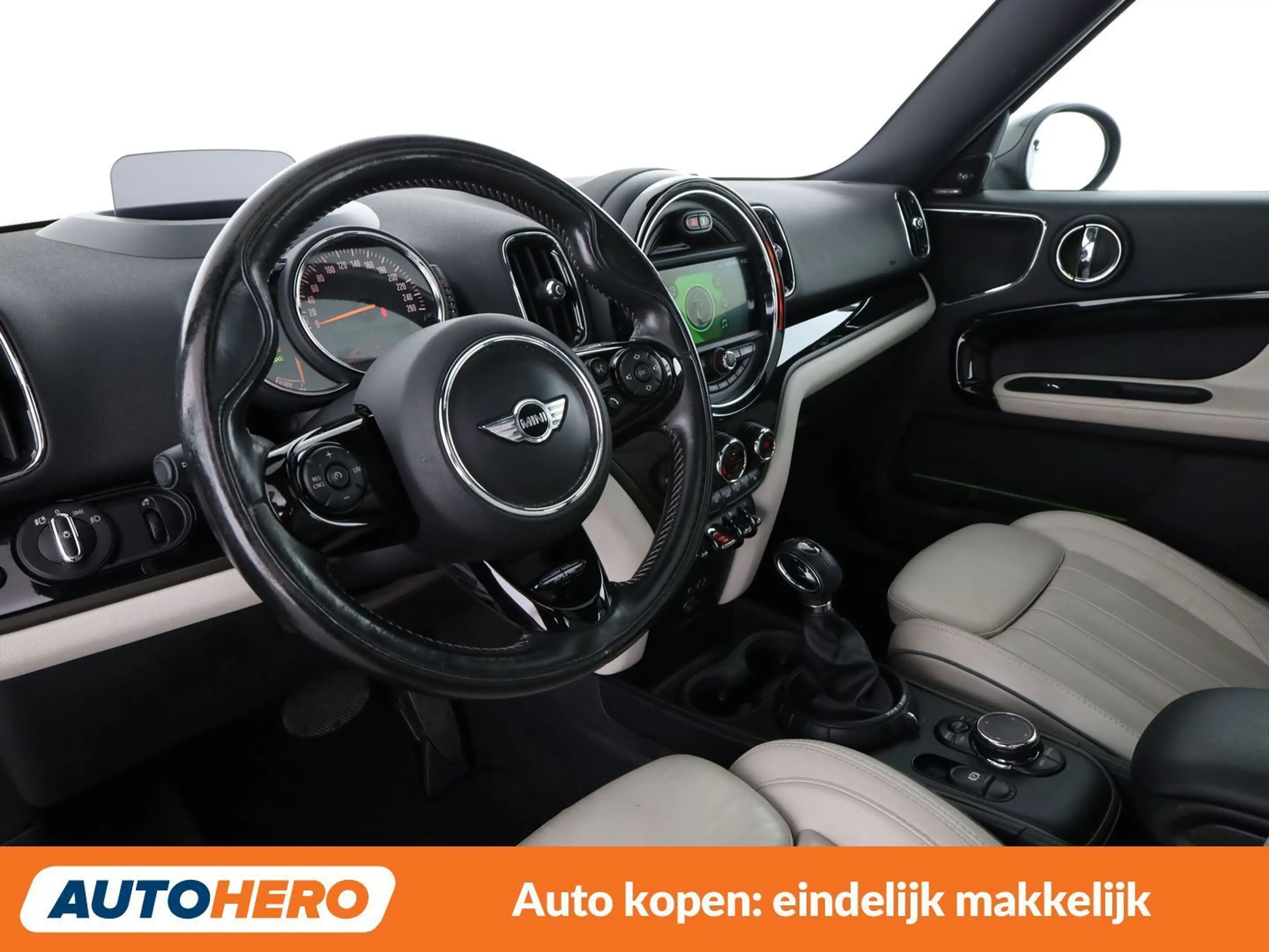 MINI Cooper S Countryman Cooper S — photo 11