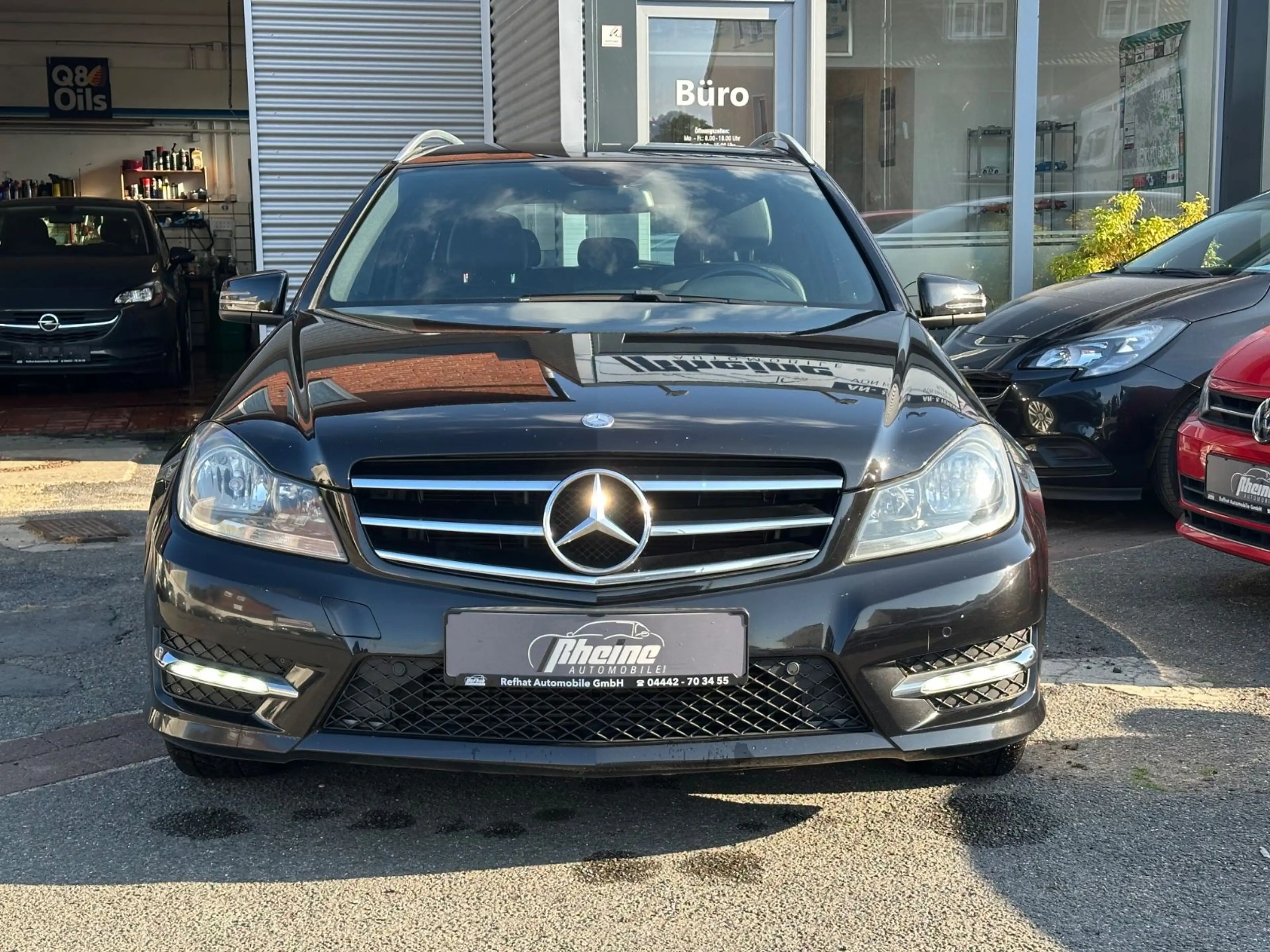 Mercedes-Benz C 180 T-Modell CGI Edition*AMG*PDC*NAVI*SHZ* — photo 3