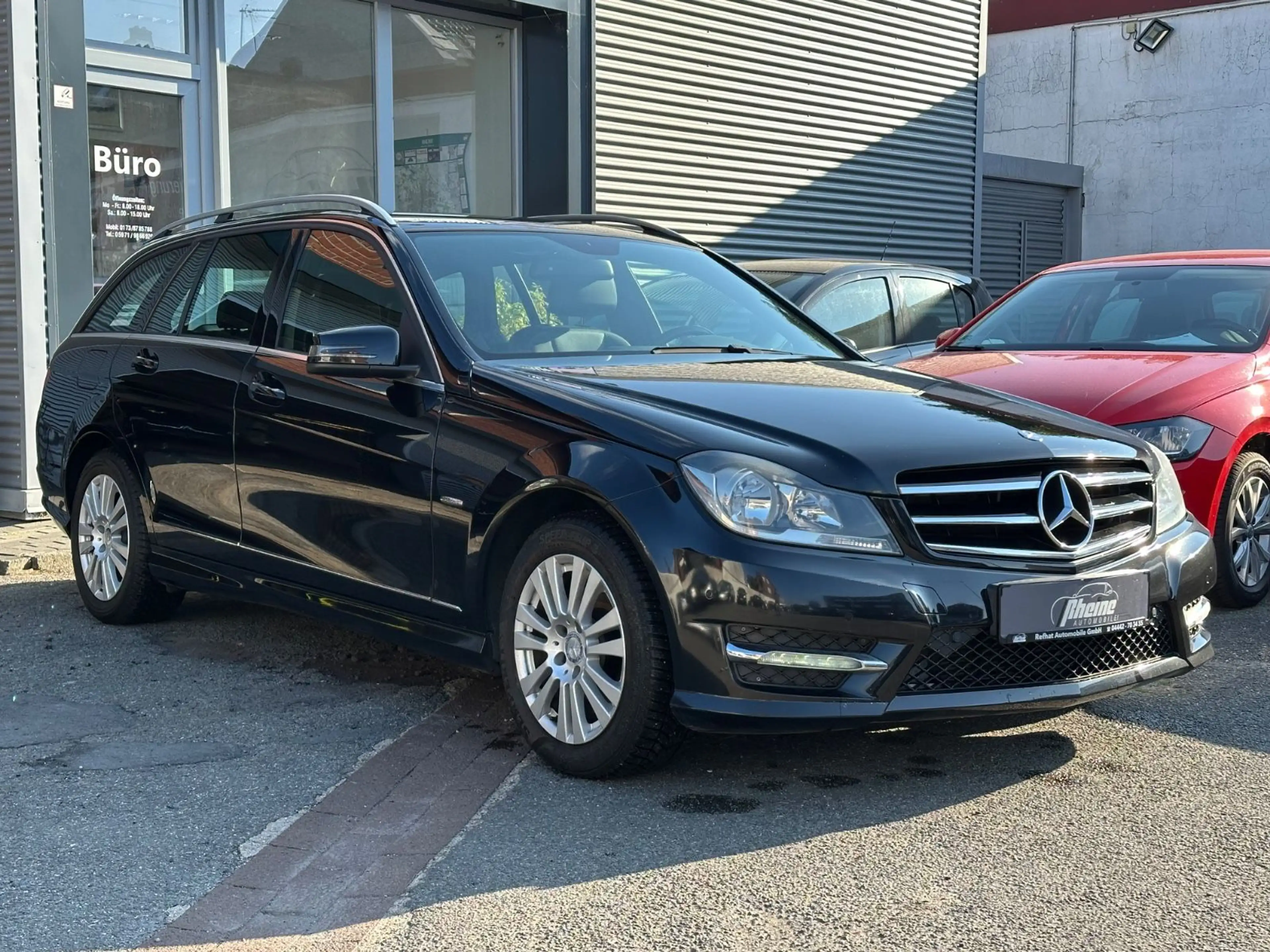 Mercedes-Benz C 180 T-Modell CGI Edition*AMG*PDC*NAVI*SHZ* — photo 4