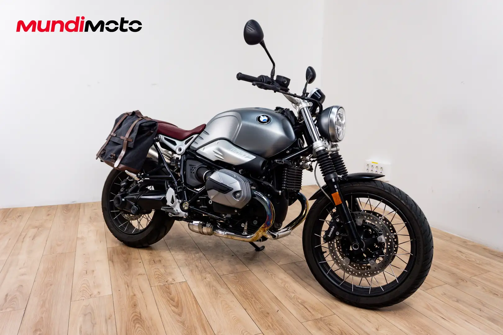 BMW R nineT - 2
