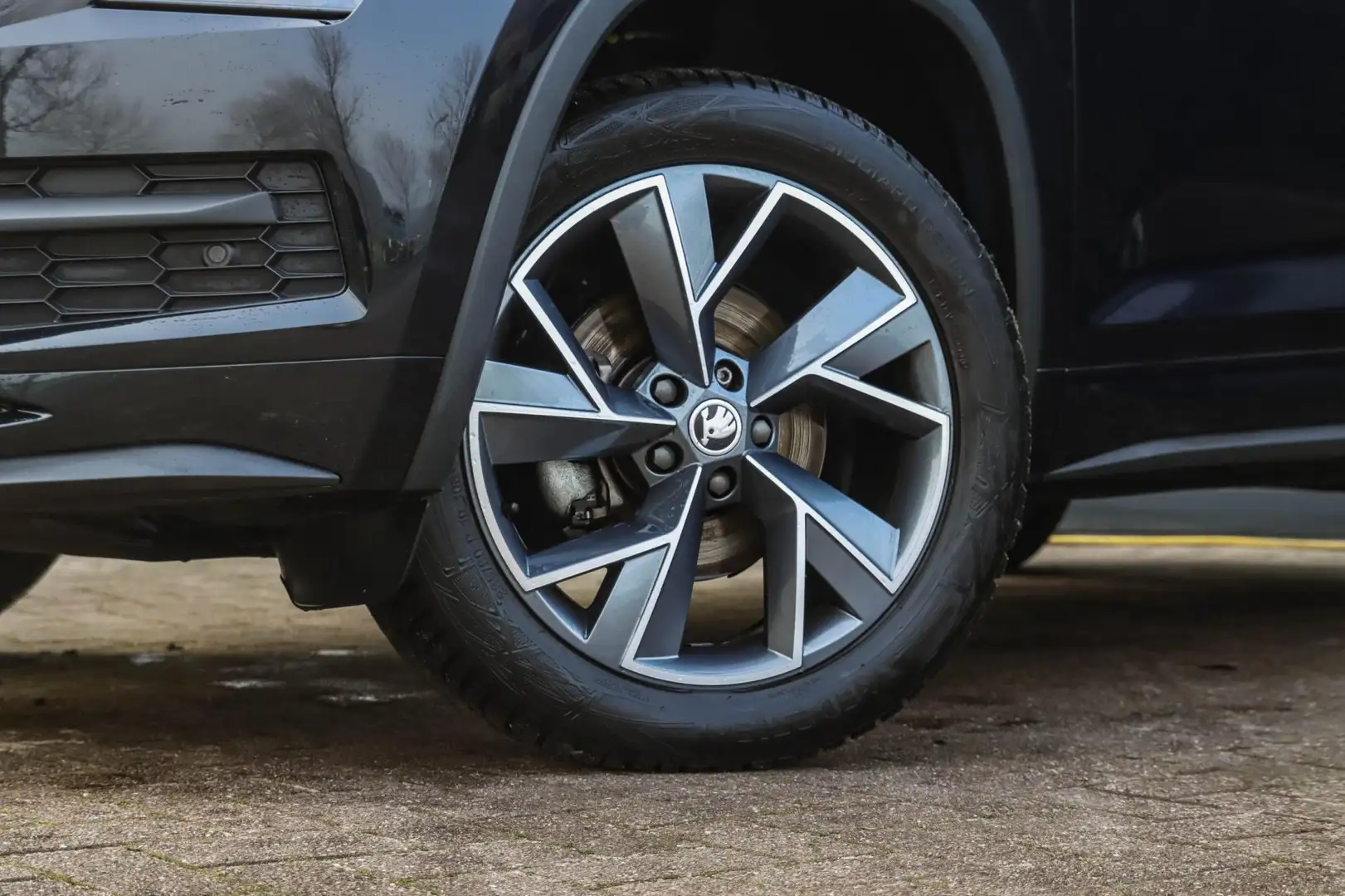 Skoda Kodiaq 1.5 TSI 150pk Sportline Business | Trekhaak Noir - 2