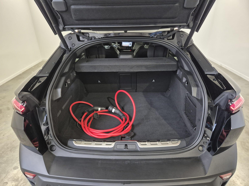 Peugeot 408 e-408 210 GT — photo 8