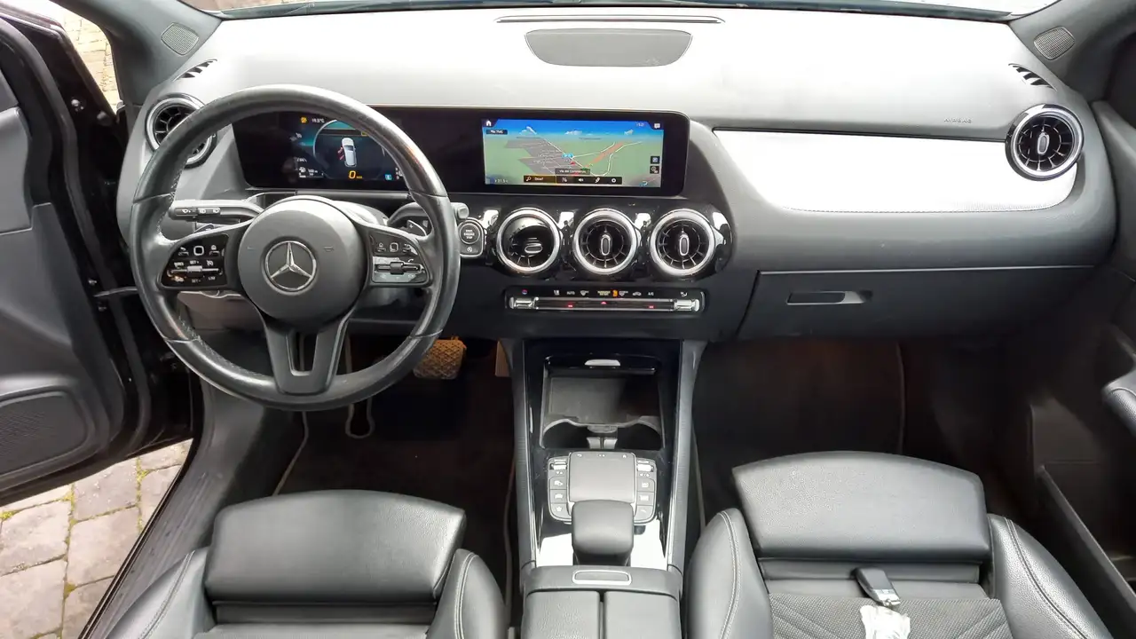 2020 Mercedes-Benz B 180 Classe B 180 d Business Extra auto, photograph 9