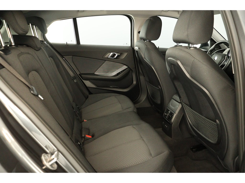 BMW 118 iA 136pk Advantage Pack Business — photo 12