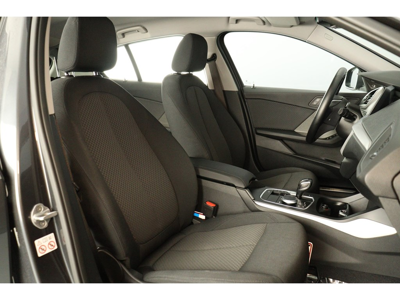 BMW 118 iA 136pk Advantage Pack Business — photo 11