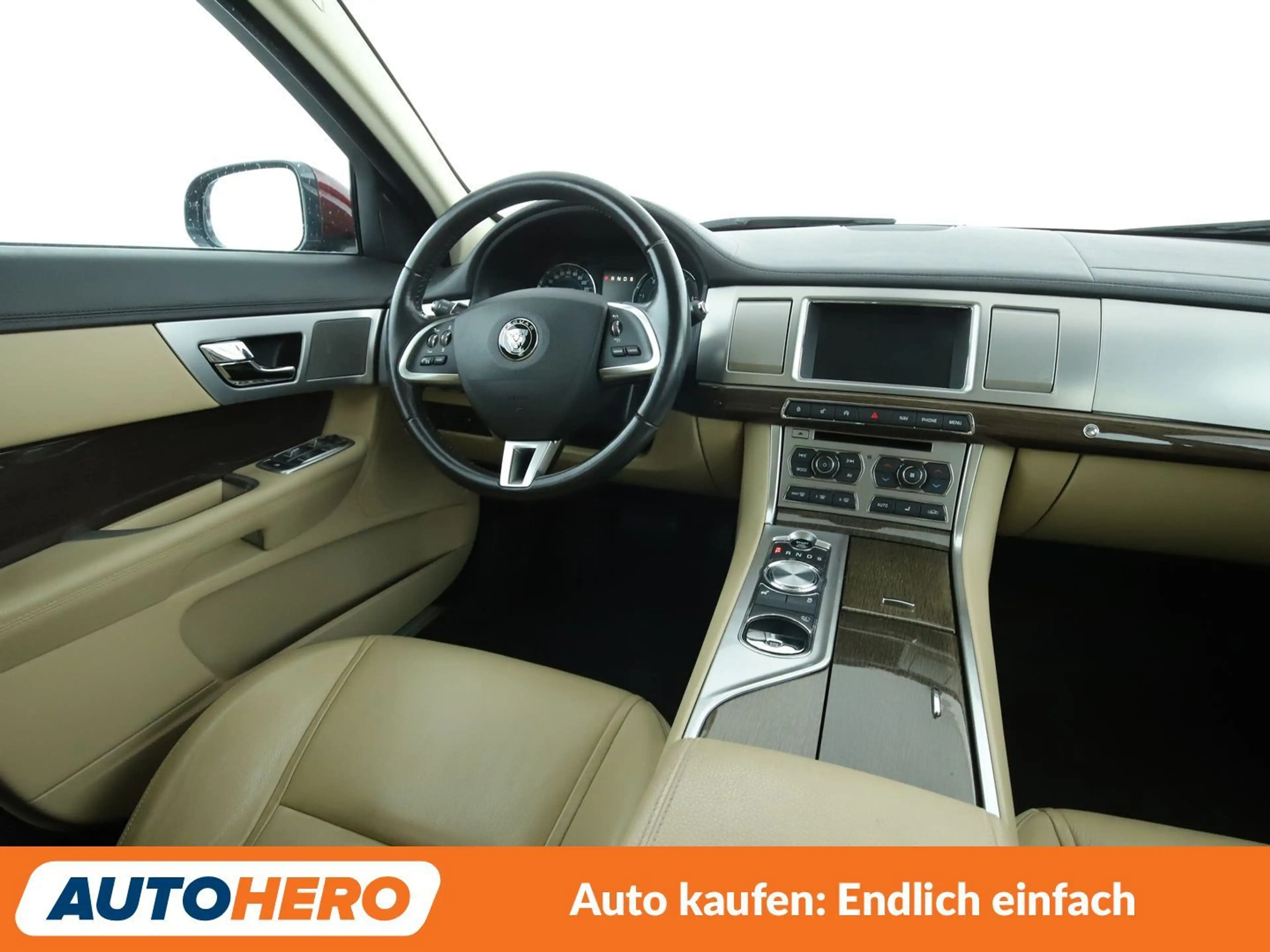 Jaguar XF 2.2 D*NAVI*TEMPO*CAM*PDC*SHZ*ALU*PANO*KLIMA* — photo 13