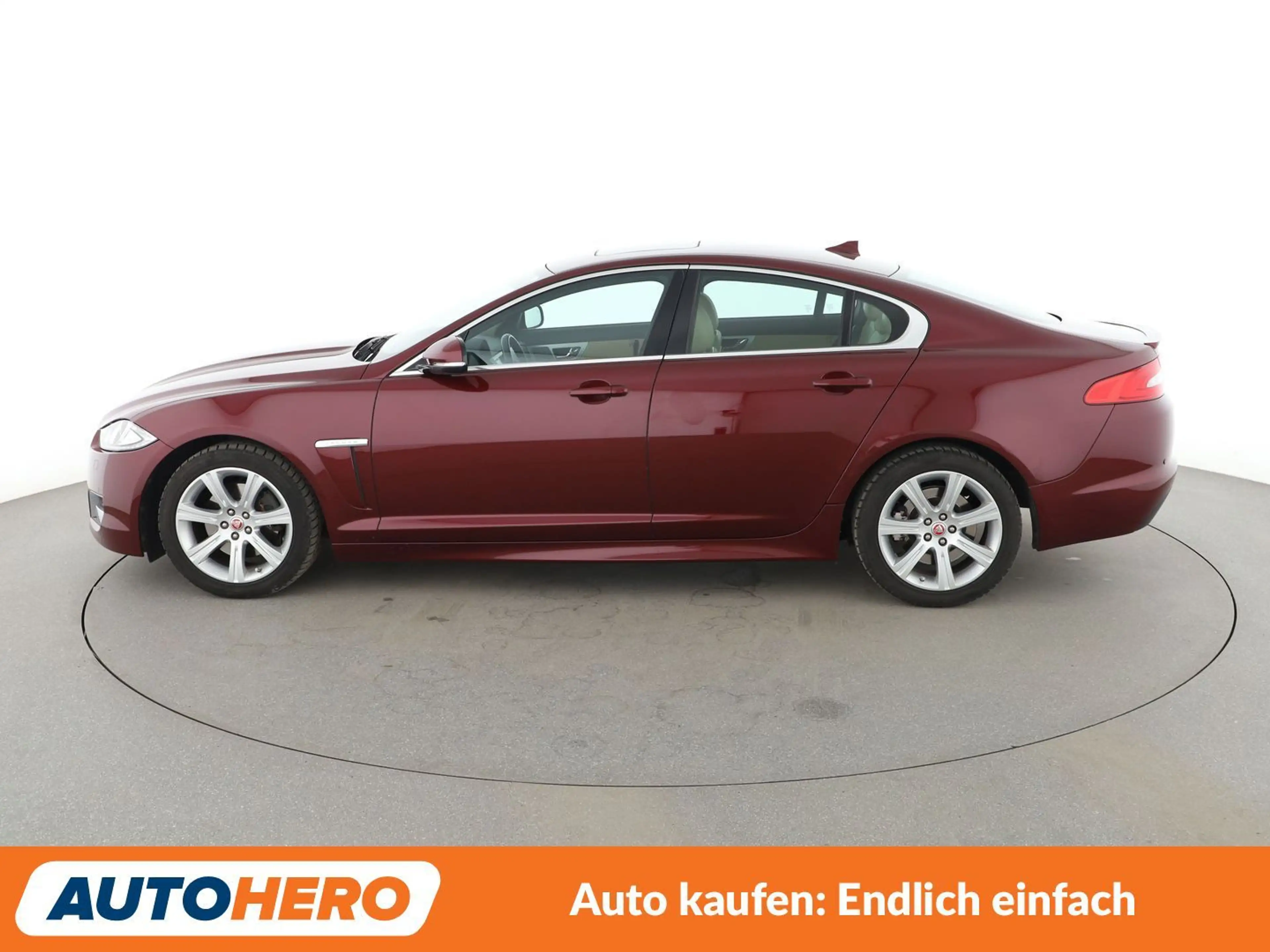 Jaguar XF 2.2 D*NAVI*TEMPO*CAM*PDC*SHZ*ALU*PANO*KLIMA* — photo 3