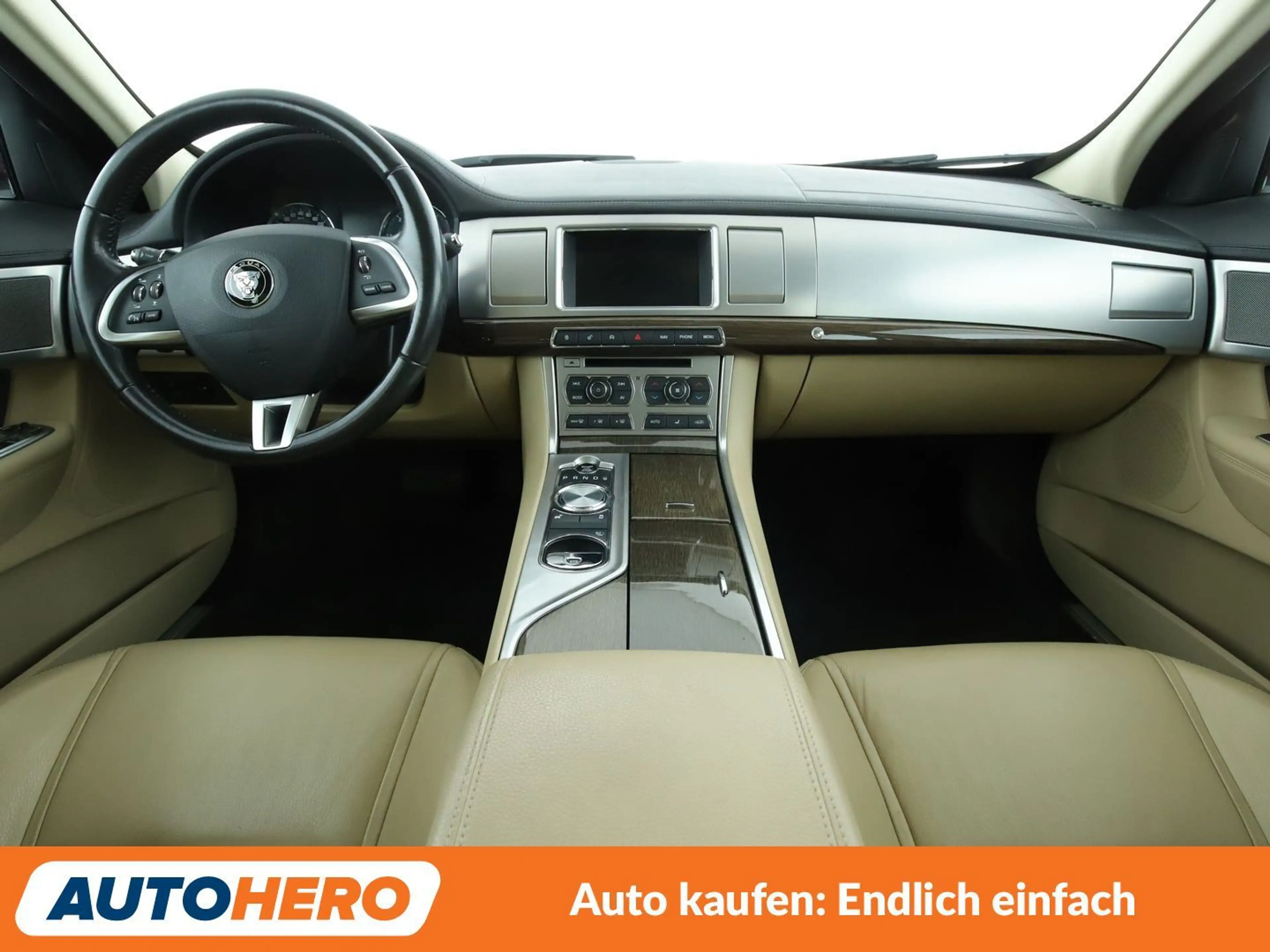 Jaguar XF 2.2 D*NAVI*TEMPO*CAM*PDC*SHZ*ALU*PANO*KLIMA* — photo 12