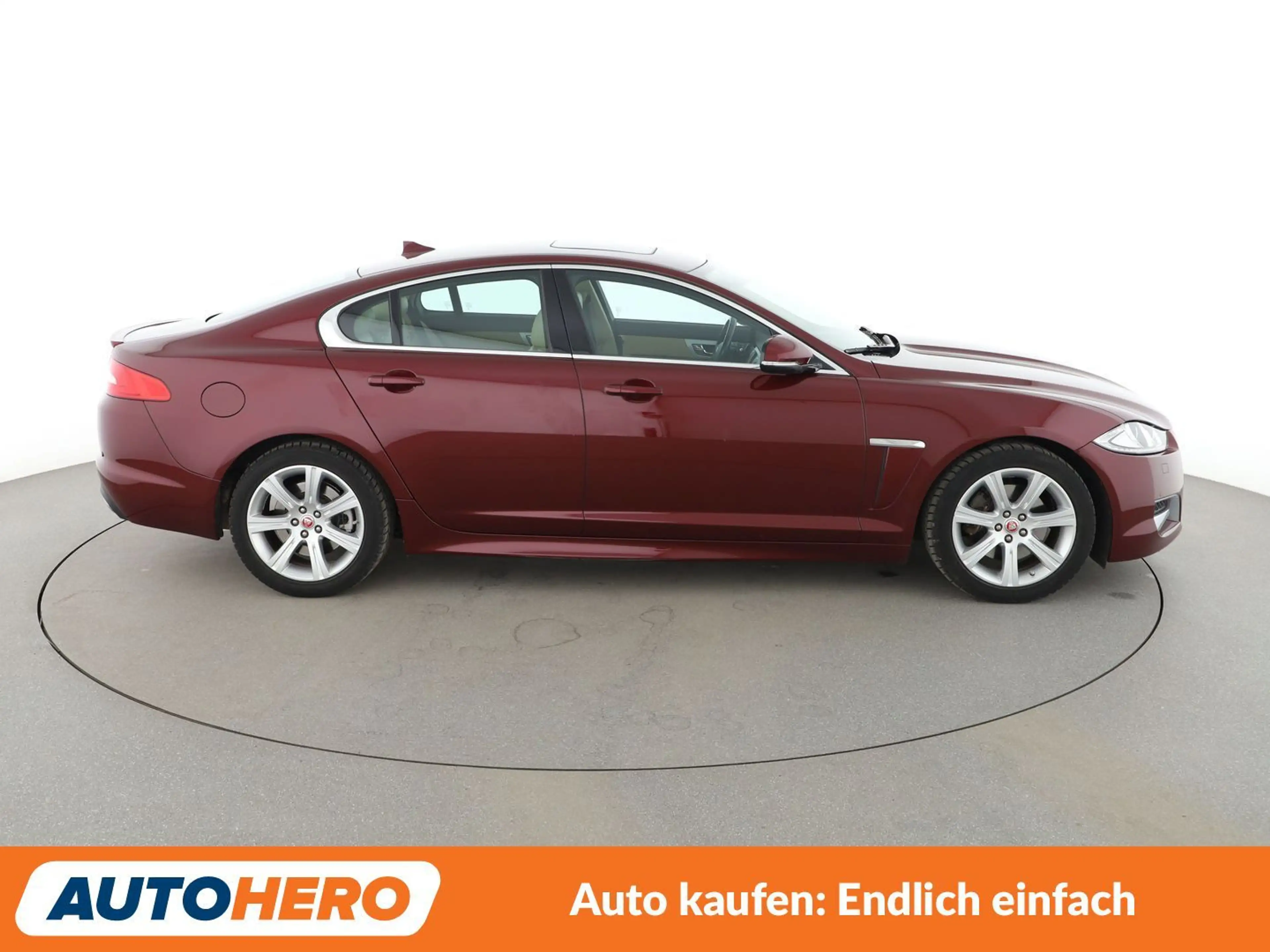 Jaguar XF 2.2 D*NAVI*TEMPO*CAM*PDC*SHZ*ALU*PANO*KLIMA* — photo 7