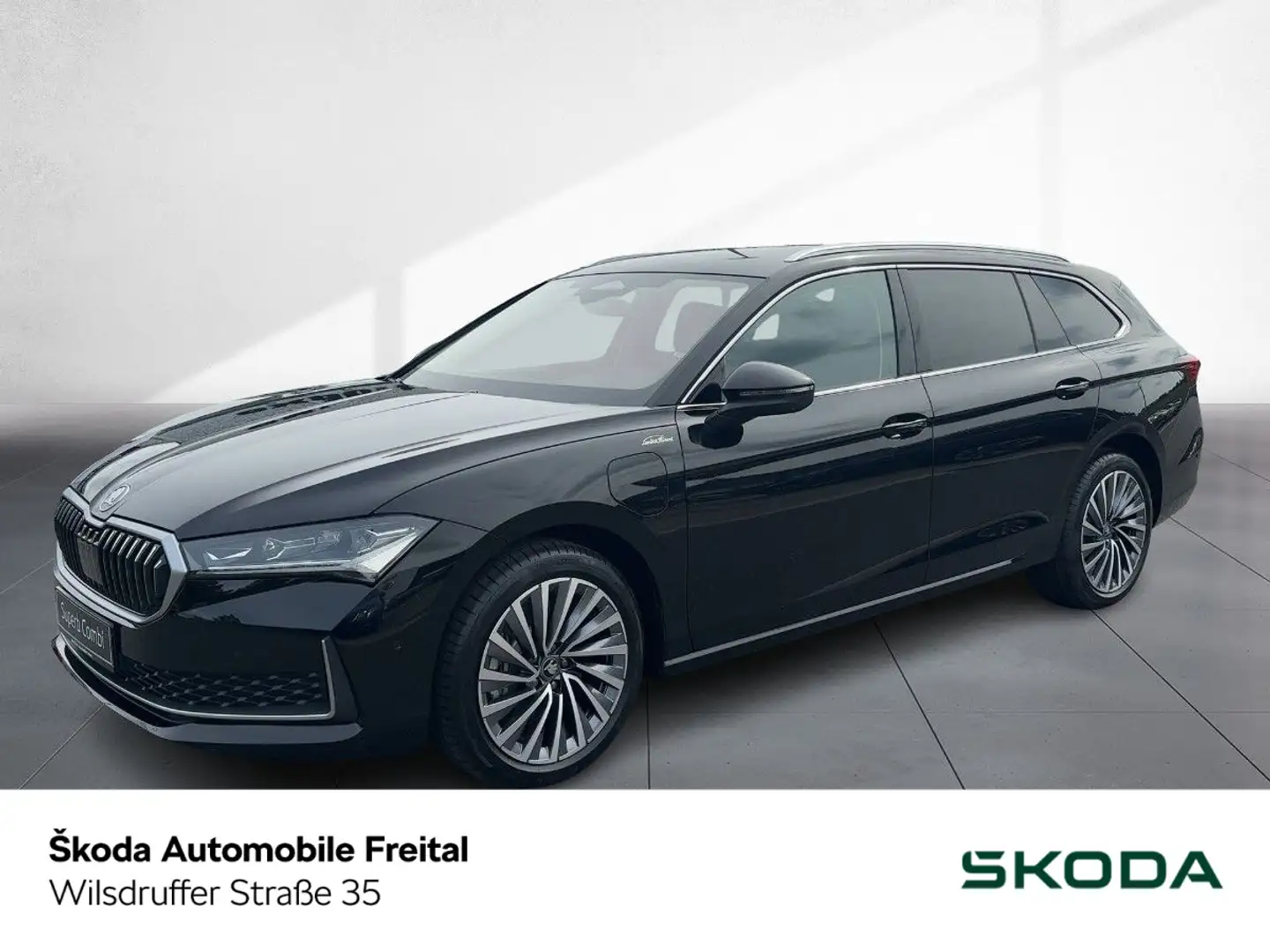 Skoda Superb Combi L&K 1,5 TSI iV DSG AHZV ACC LEDER Schwarz - 1
