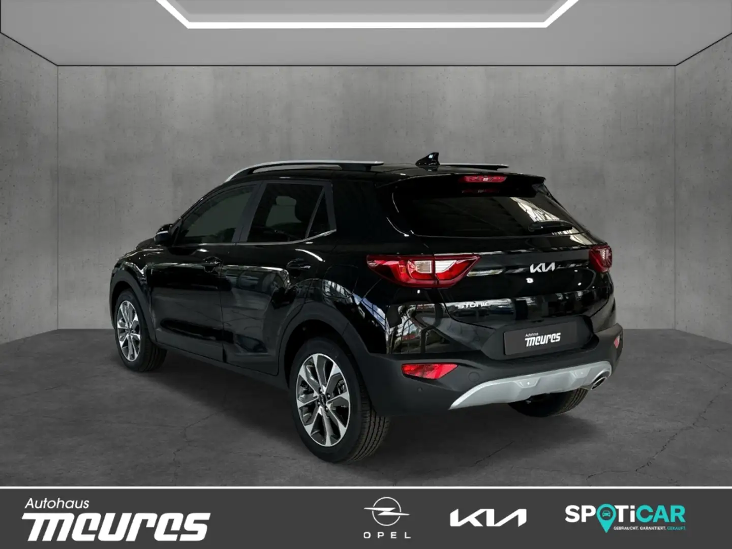Kia Stonic Spirit 1.0 T-GDI Mild-Hybrid Allwetter Navi Klimaa Schwarz - 2