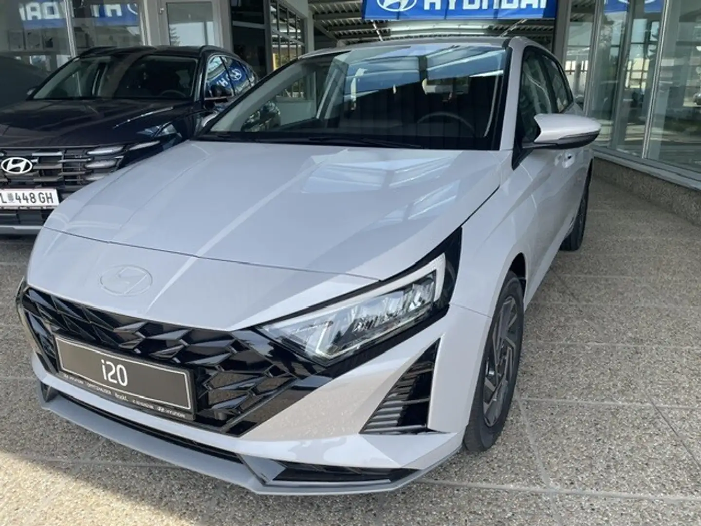 Hyundai i20 1,0 T-GDI Comfort Line Grau - 1