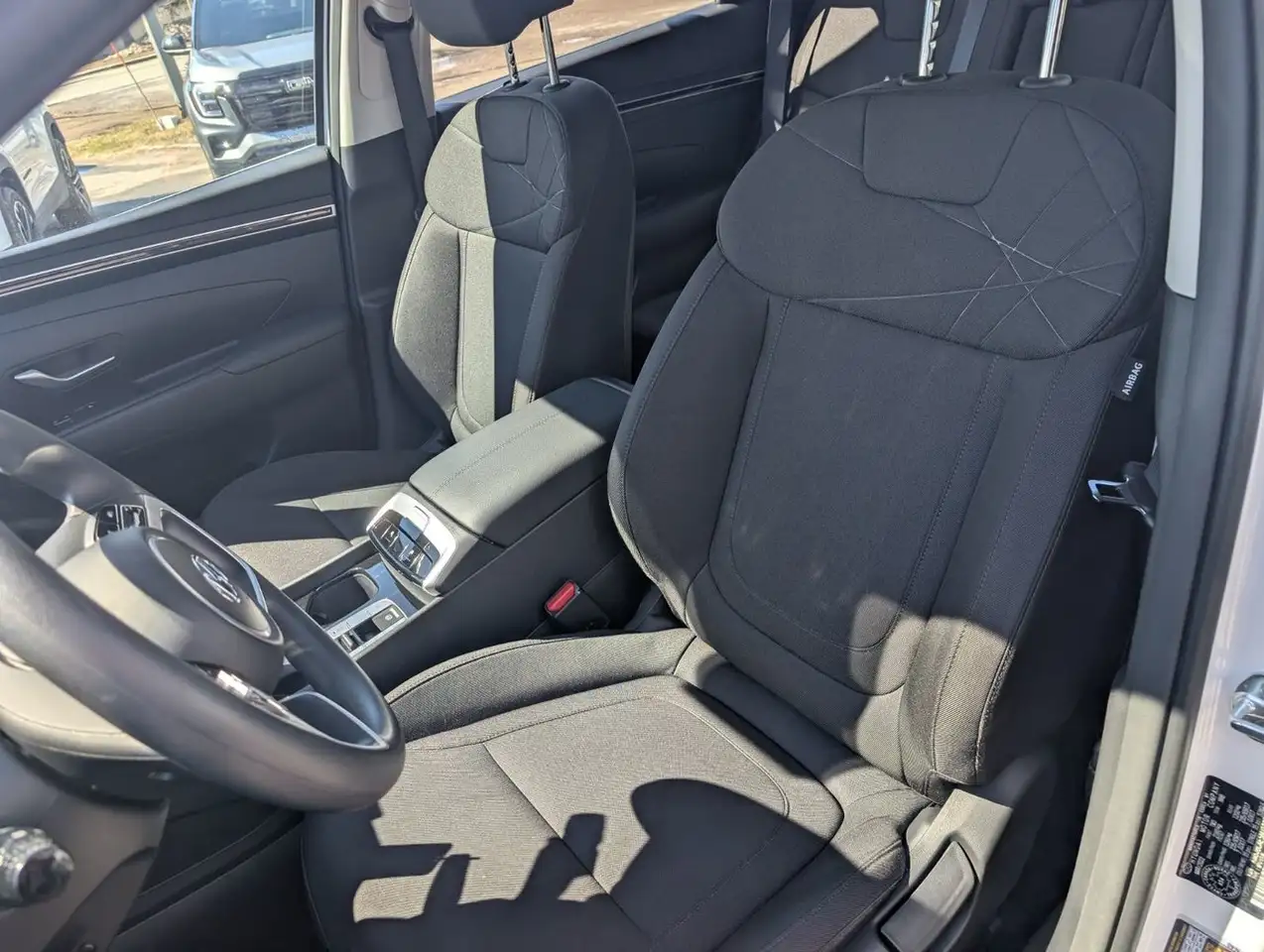 Hyundai TUCSON снимка Hyundai TUCSON