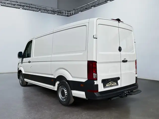 Volkswagen Crafter view 4