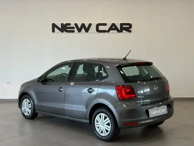 Volkswagen Polo view 8