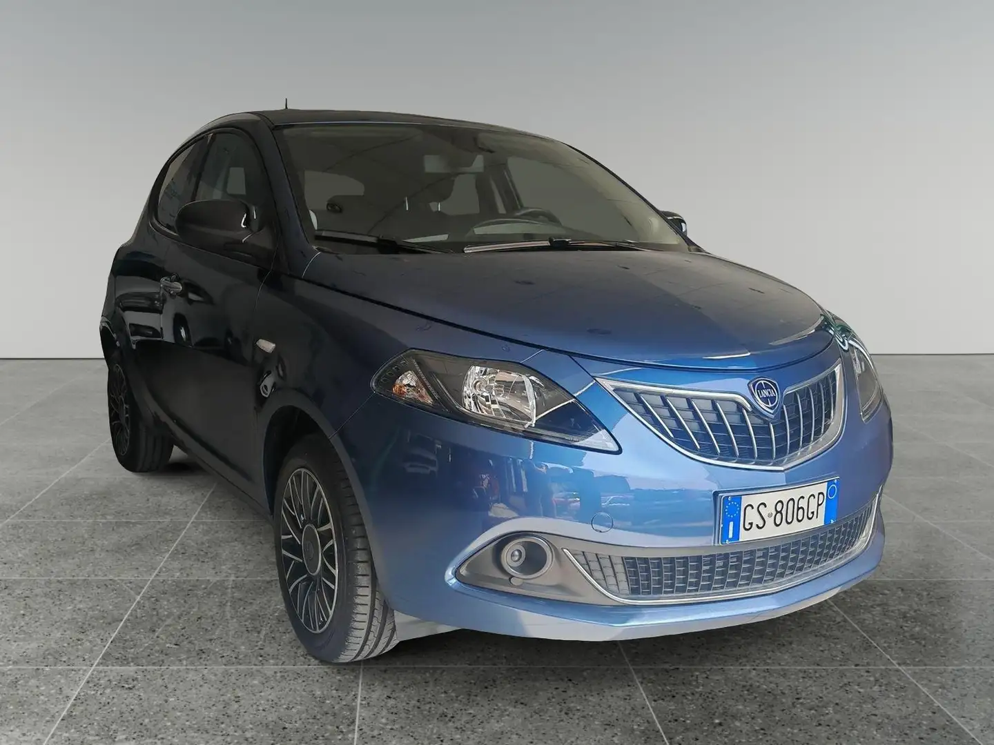 Lancia Ypsilon Ypsilon 1.0 FireFly 5 porte S&S Hybrid Oro Blu/Azzurro - 1
