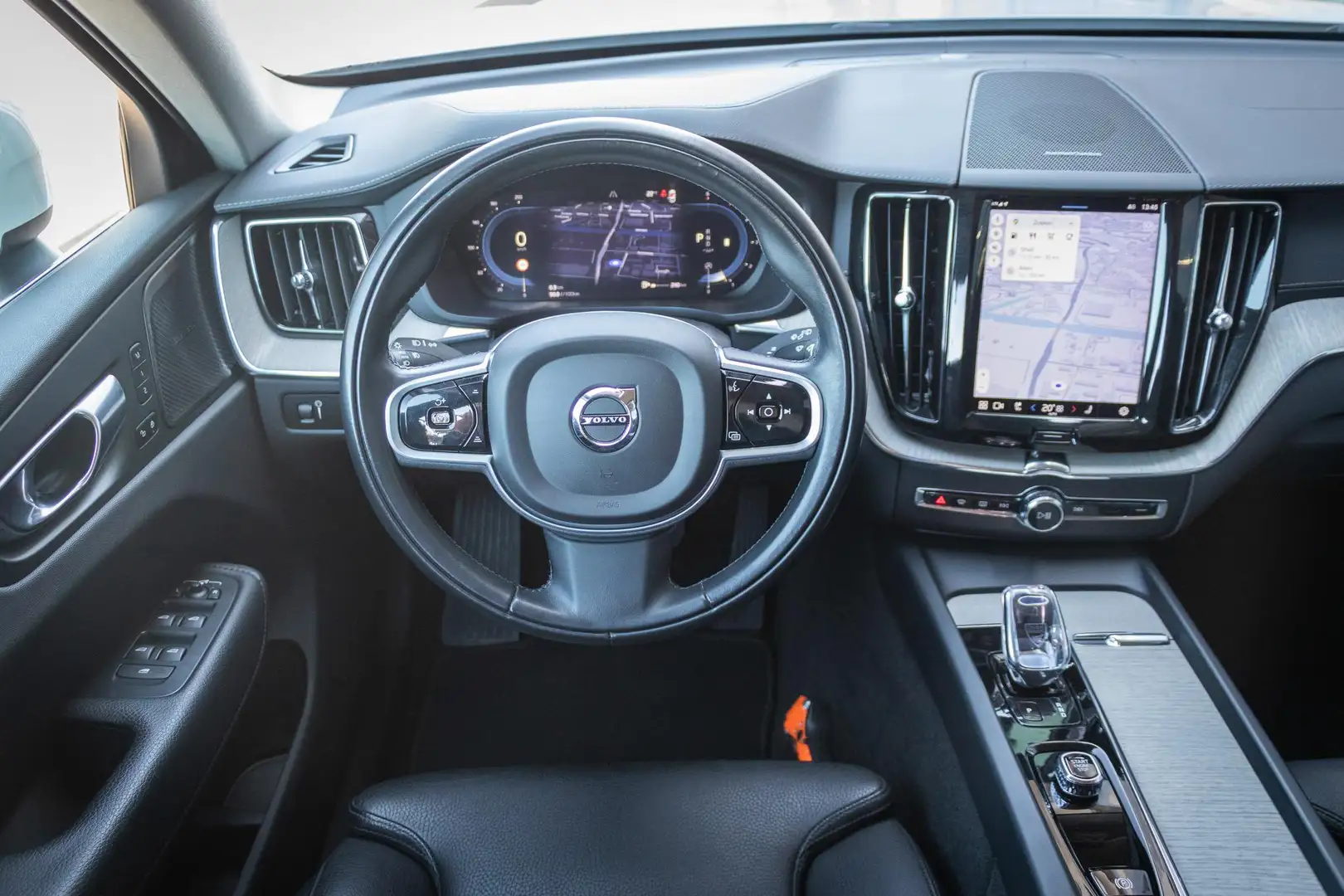Volvo XC60 B4 Diesel AWD Aut. Inscription | Adaptieve Cruise Bianco - 2