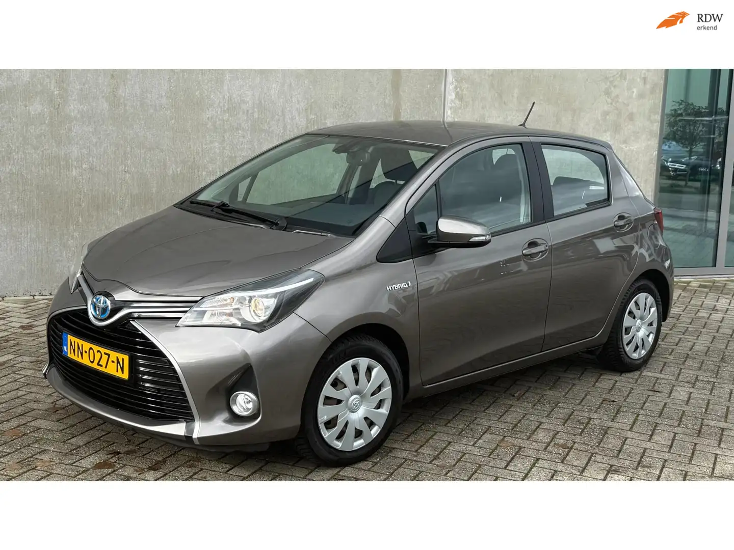 Toyota Yaris 1.5 Hybrid AUT 5DRS 2016 Bruin CAMERA|NWE APK Brun - 1