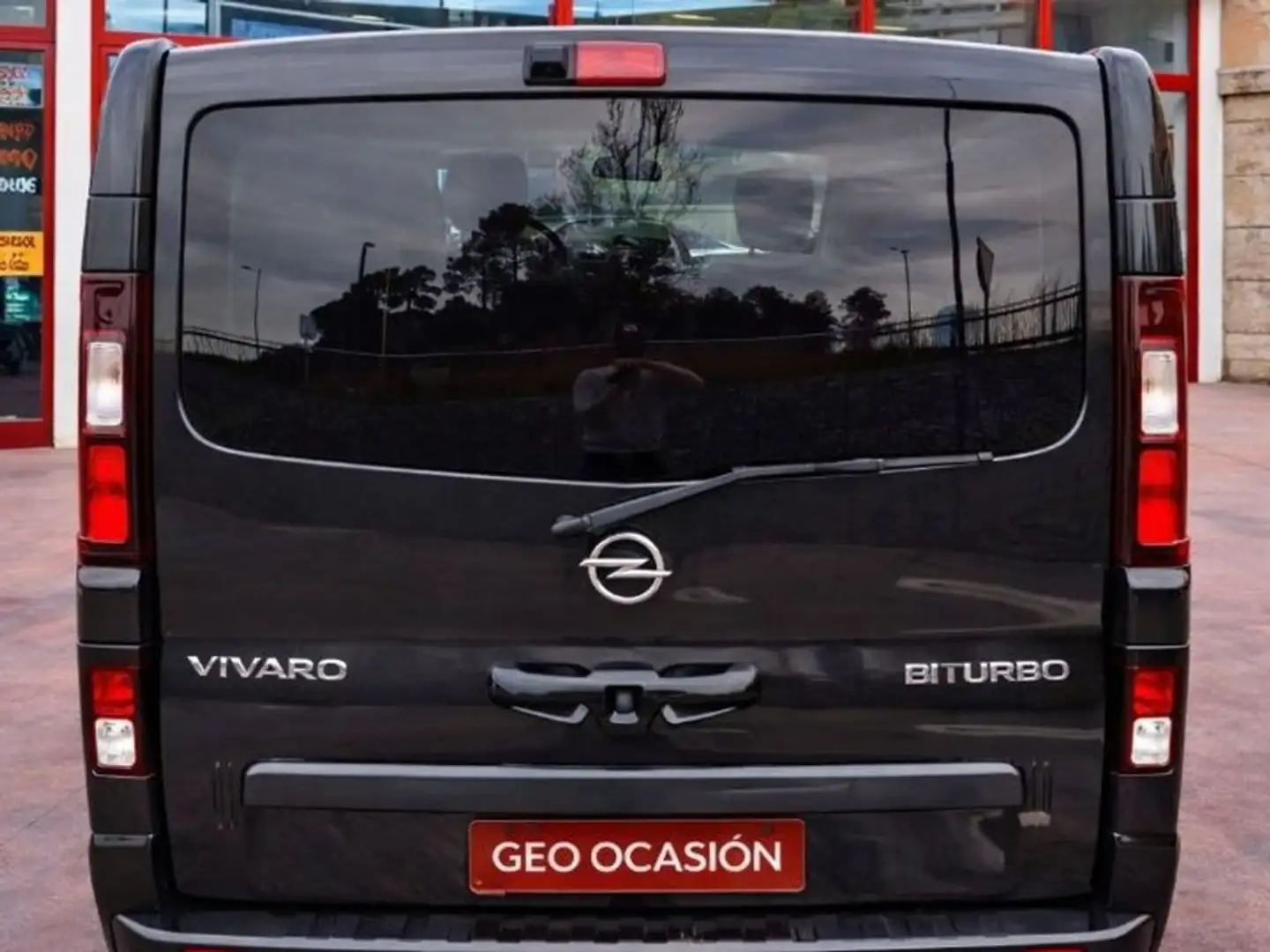 Opel Vivaro 1.6CDTI SS 92kW 125CV L1 2.9t Combi9 Negro - 2