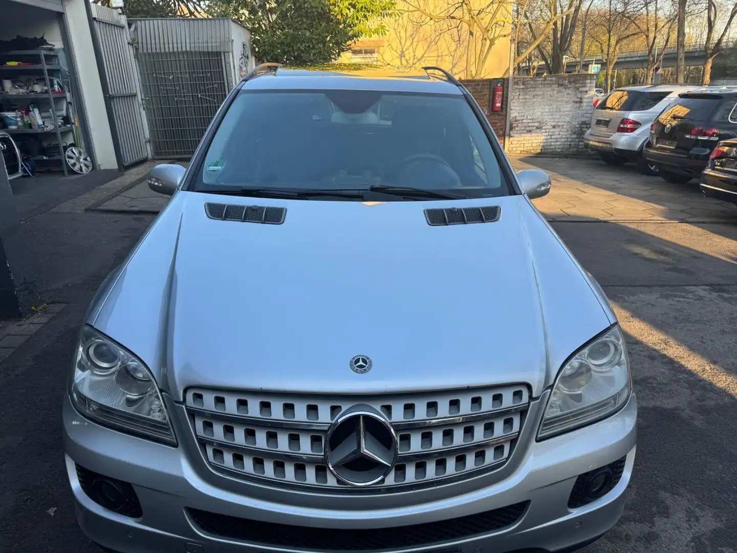 Mercedes-Benz ML 280 ML -Klasse ML 280 CDI*ANHÄNGER*SCHIEBEDAC Silber - 2