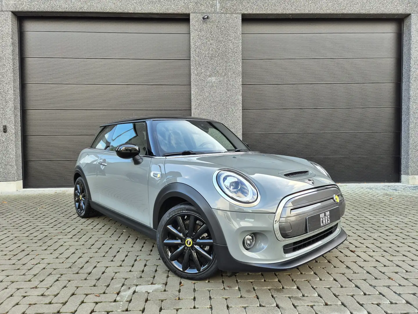 MINI Cooper SE Camera-Keyless-Zetelverwarming-Carplay-DAB-LED Gris - 1