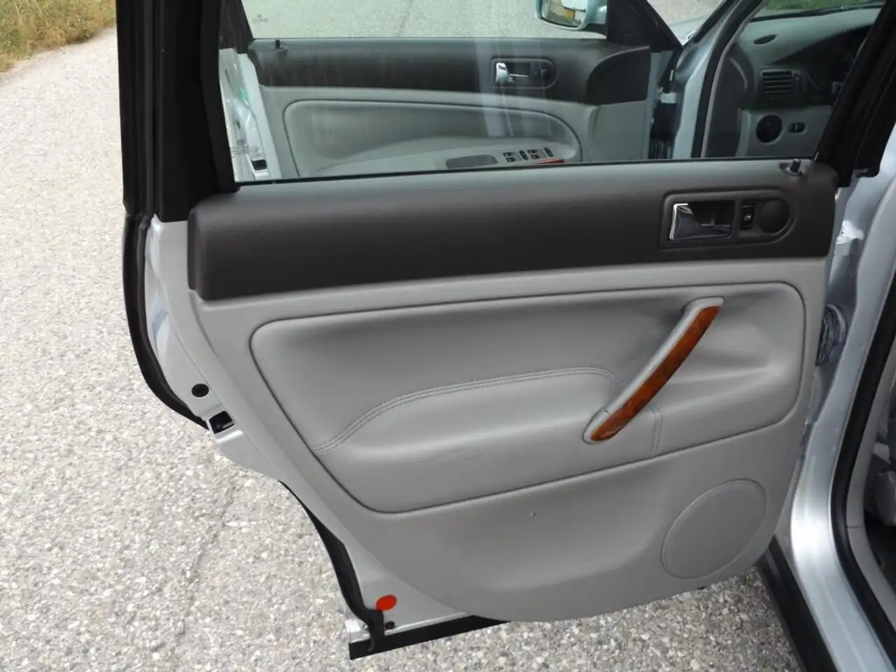 Volkswagen Passat 1,9 TDI PD Highline 4motion Sitzheizung Leder A..., foto 12