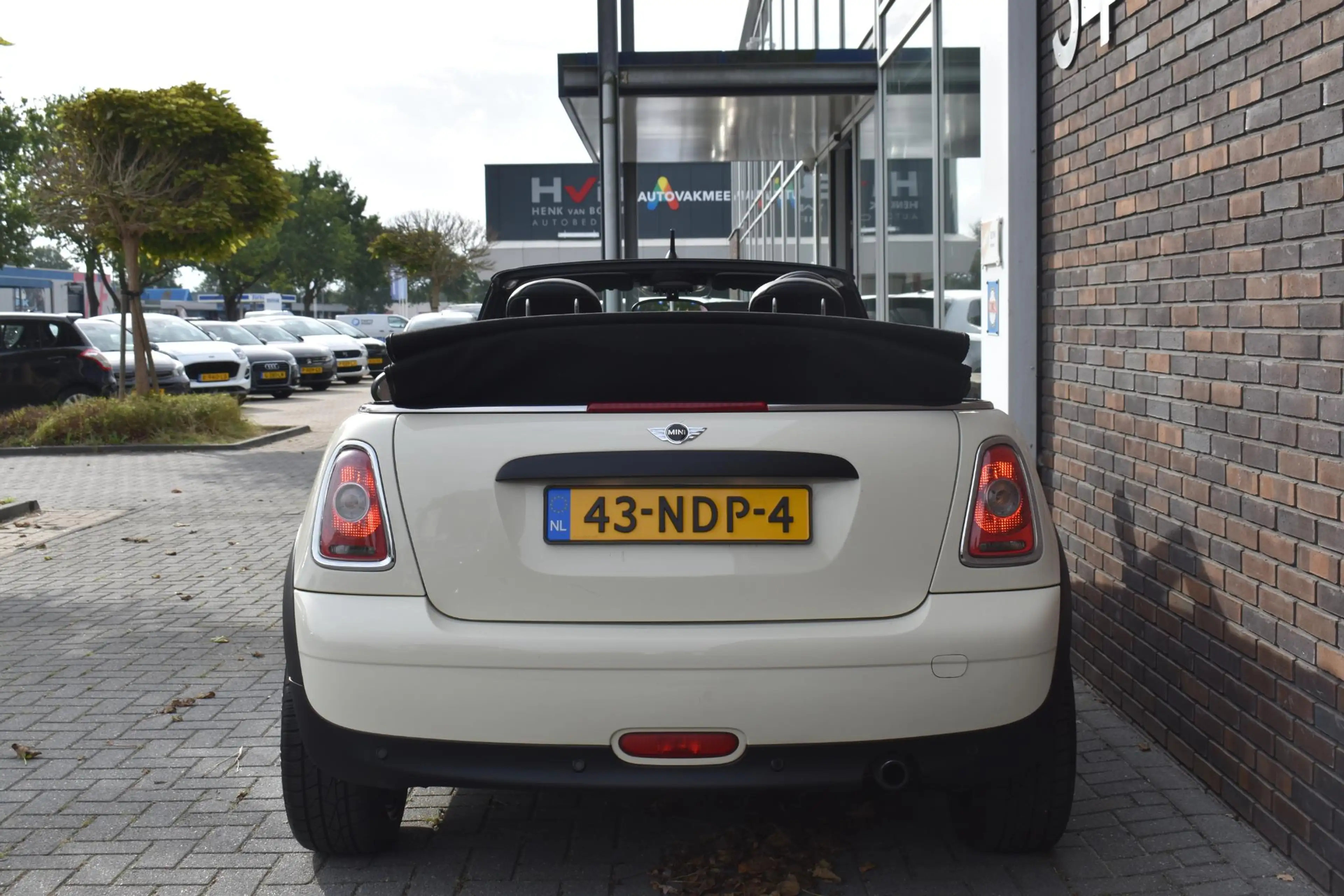 MINI One Cabrio 1.6 Anniversary 1E Eigenaar — photo 10