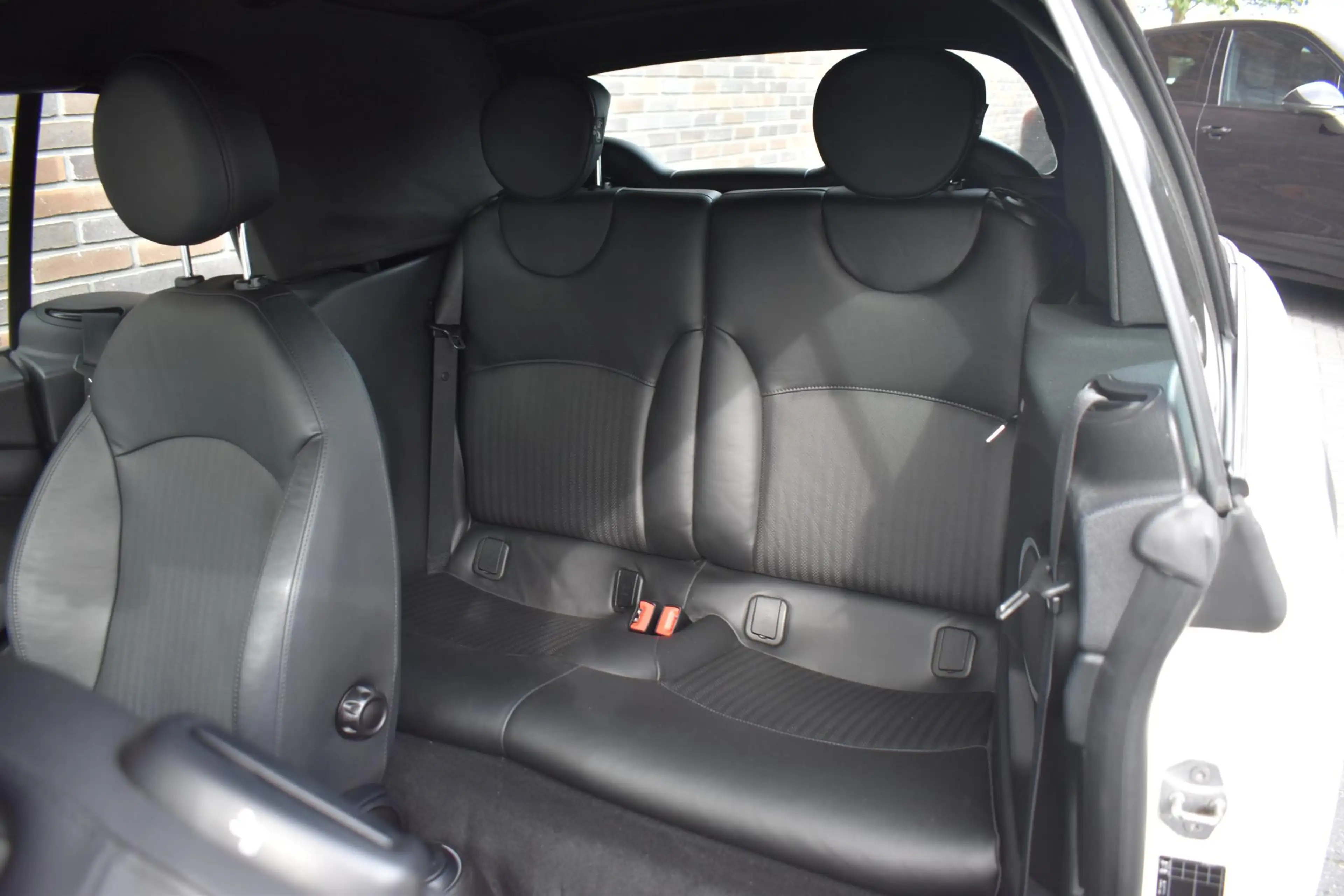 MINI One Cabrio 1.6 Anniversary 1E Eigenaar — photo 15