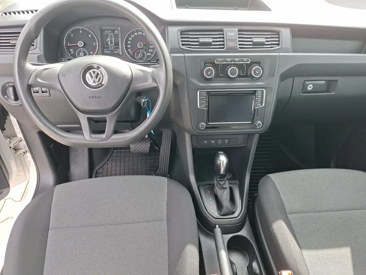Volkswagen Caddy Maxi Kombi TDI Bi-Xenon SHZ PDC Klima, миниатюра 9