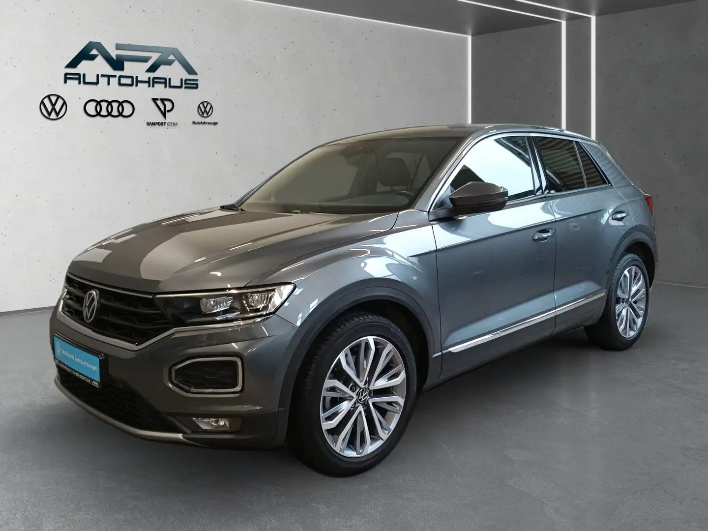 Volkswagen T-Roc 2.0 TSI Sport 4Motion DSG LED*ACC*RFK*18'' Grau - 2
