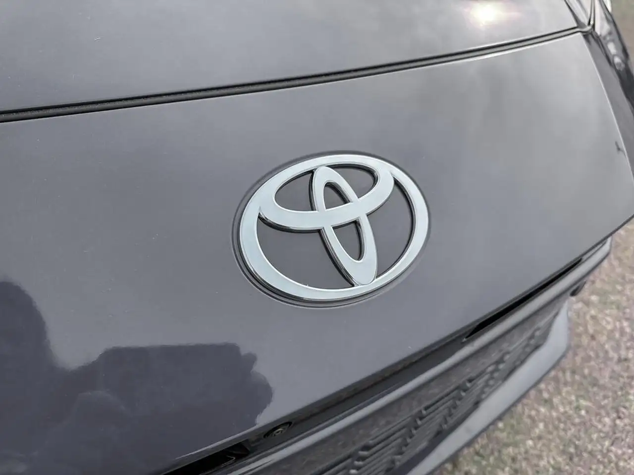 Toyota Camry снимка Toyota Camry