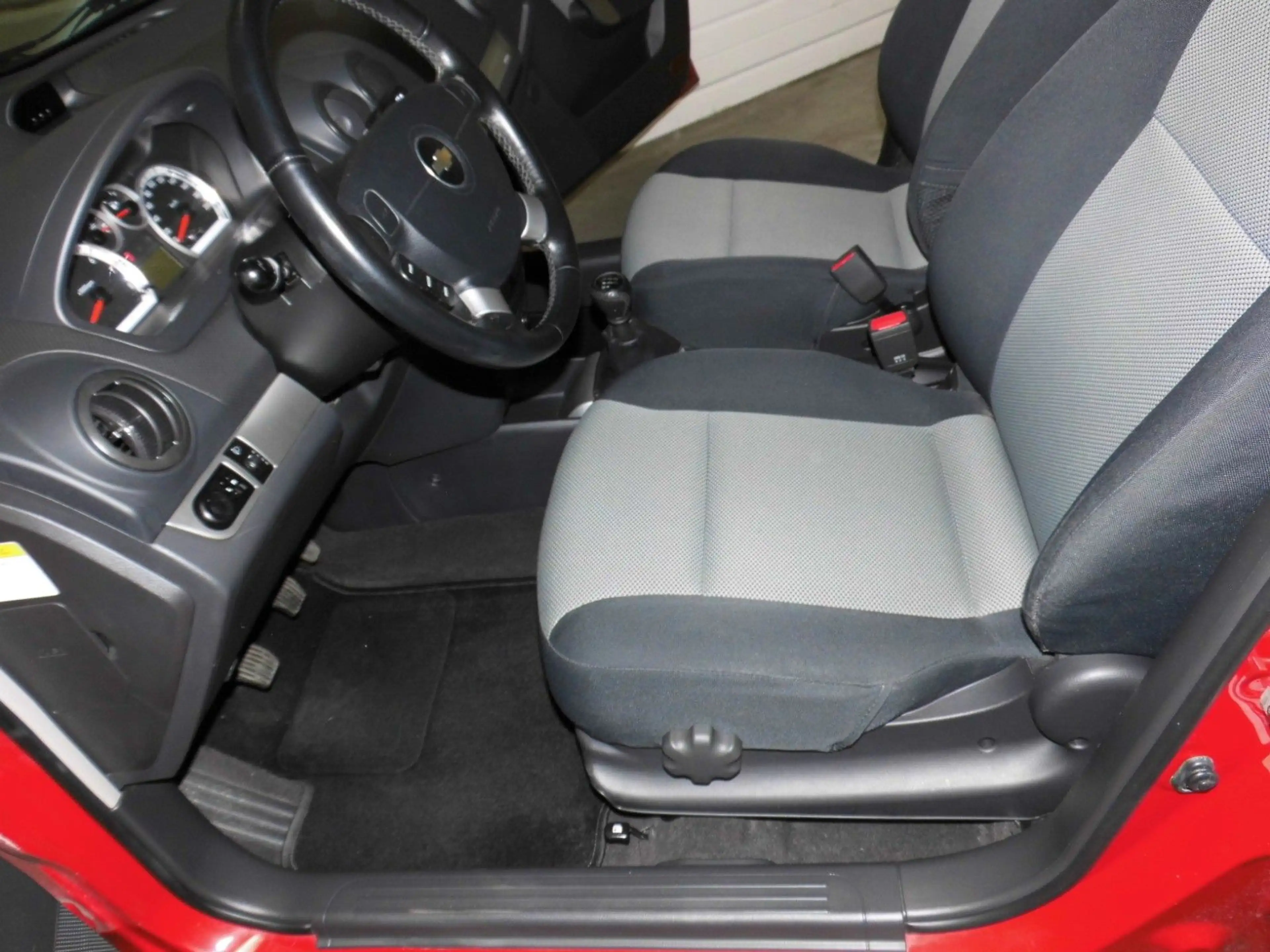 Chevrolet Aveo Schrägheck LT — photo 5