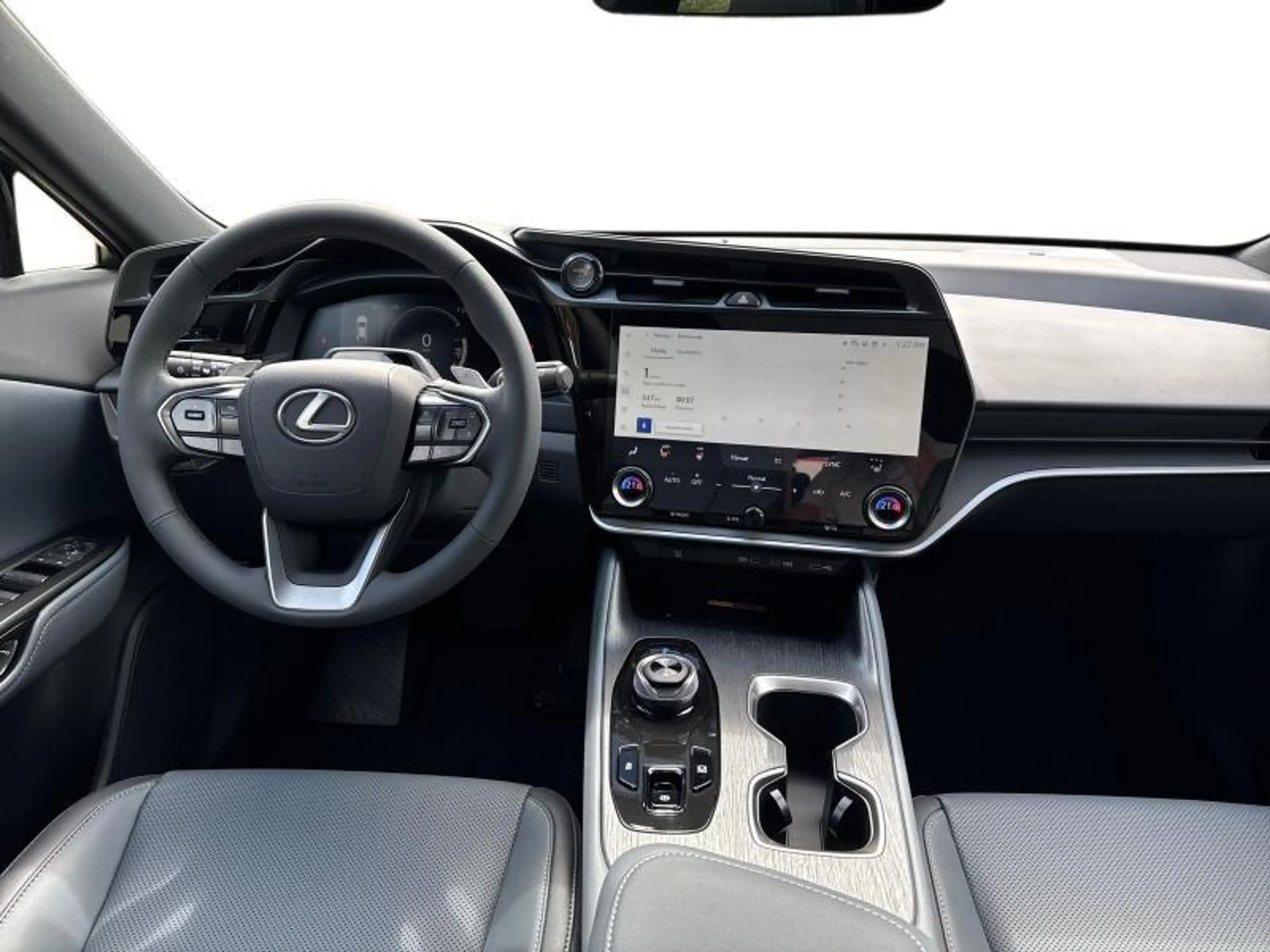 Lexus RZ Executive Line — photo 7
