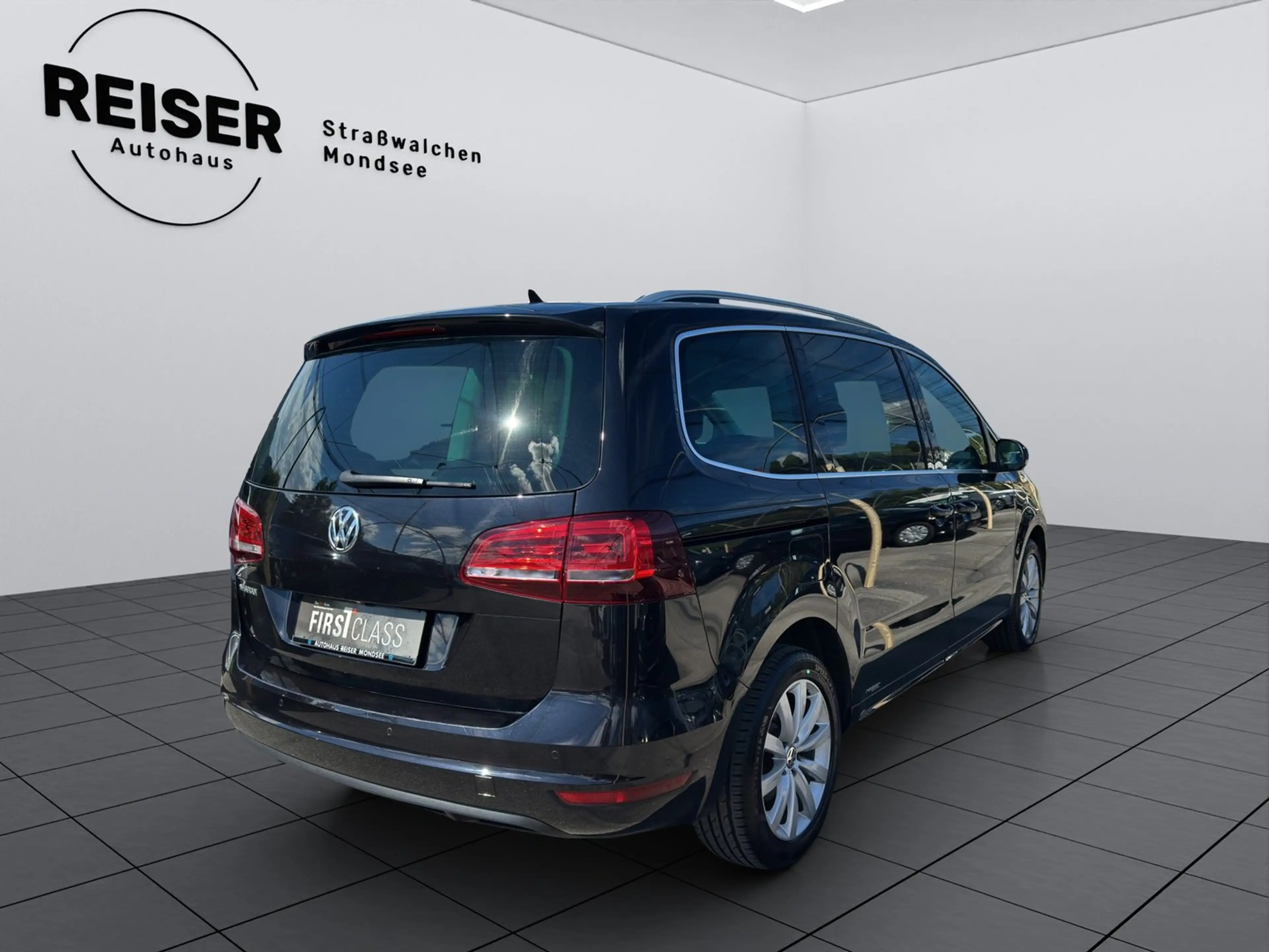 Volkswagen Sharan Business+ TDI SCR DSG 5-Sitzer — photo 4