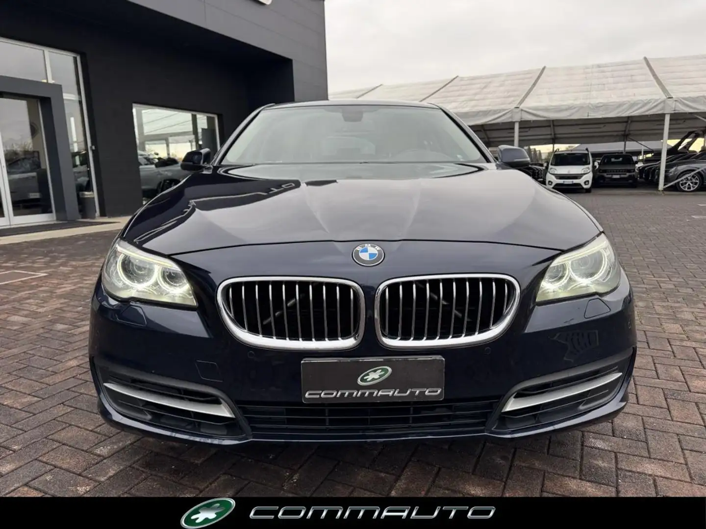 BMW 520 d xDrive Luxury Blu/Azzurro - 2
