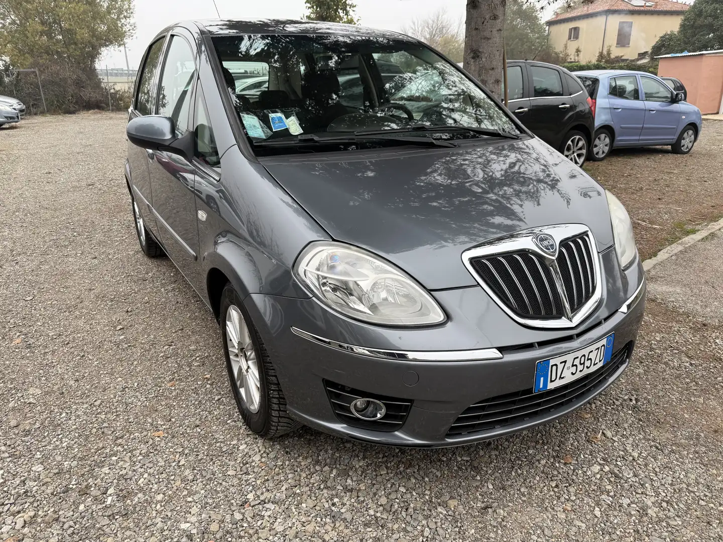 Lancia MUSA 1.4 8v Diva (argento) ecochic Gpl - 2