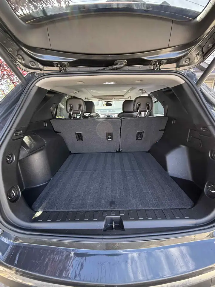 Chevrolet Equinox снимка Chevrolet Equinox
