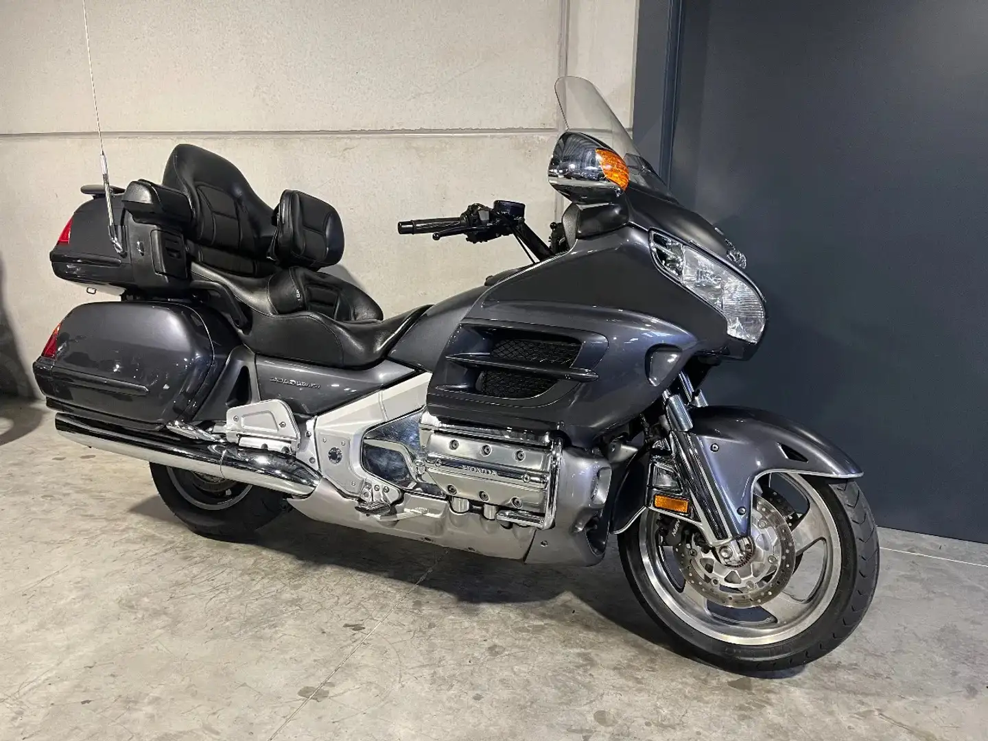 Honda GL 1800 Goldwing in mooie staat - 1
