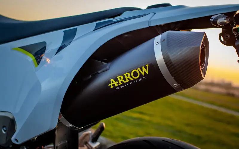 Husqvarna 701 Supermoto - foto 6