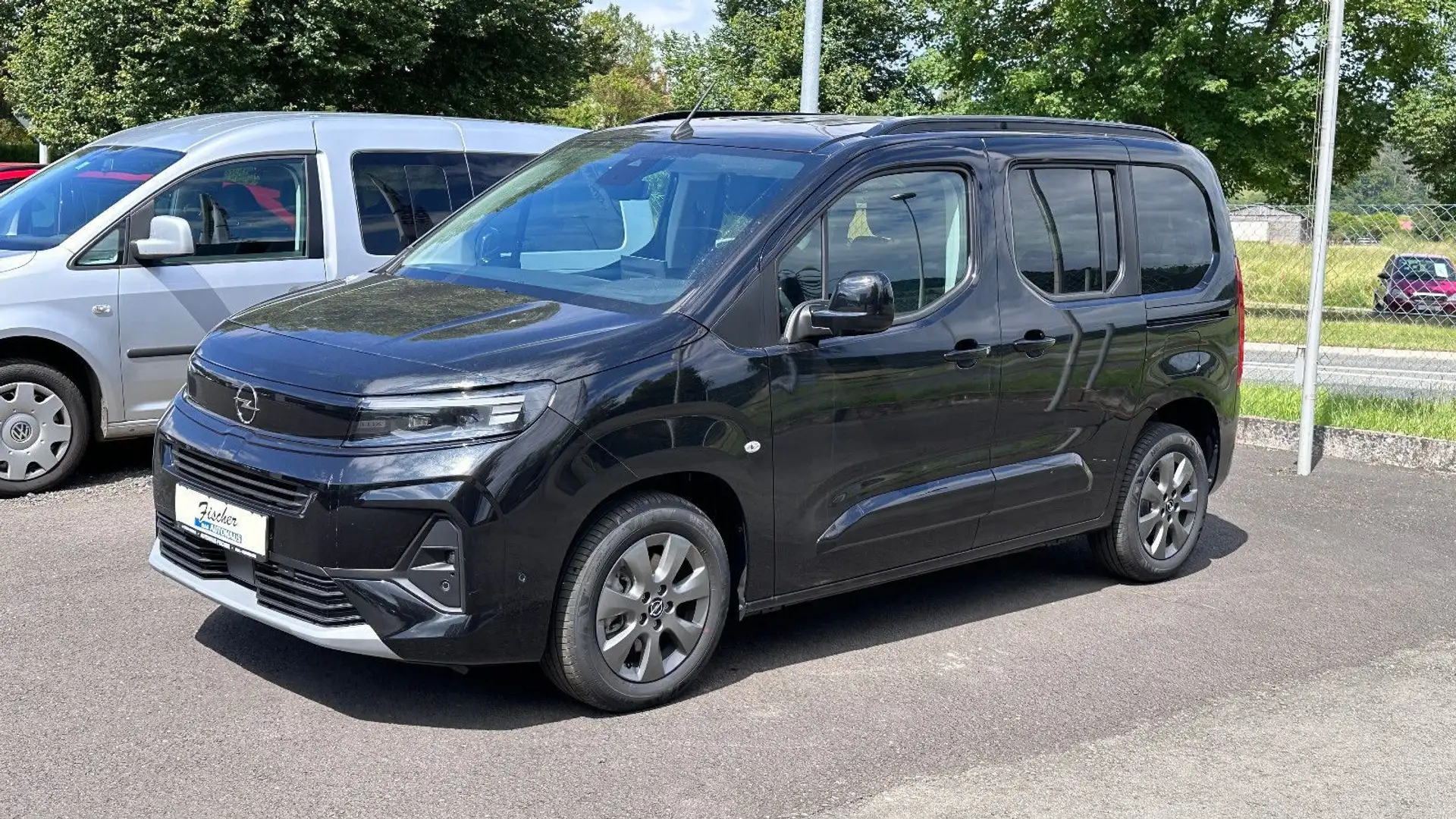 Opel Combo Life GS Navi ACC Sitz u. Lenkhz Noir - 1