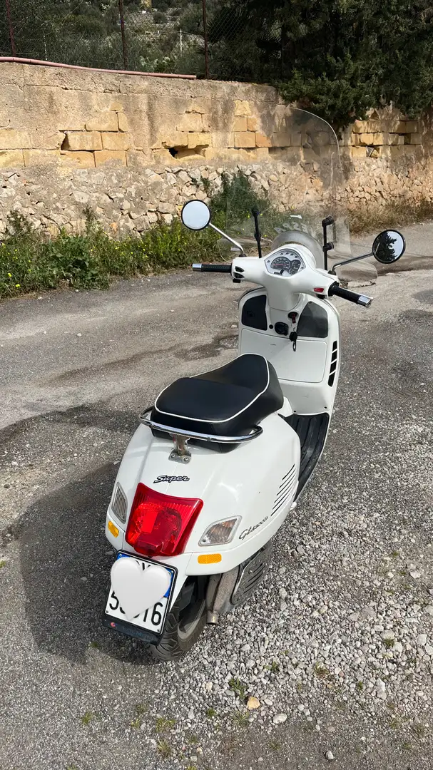 Vespa GTS Super 300 Info 3923032407 - 2