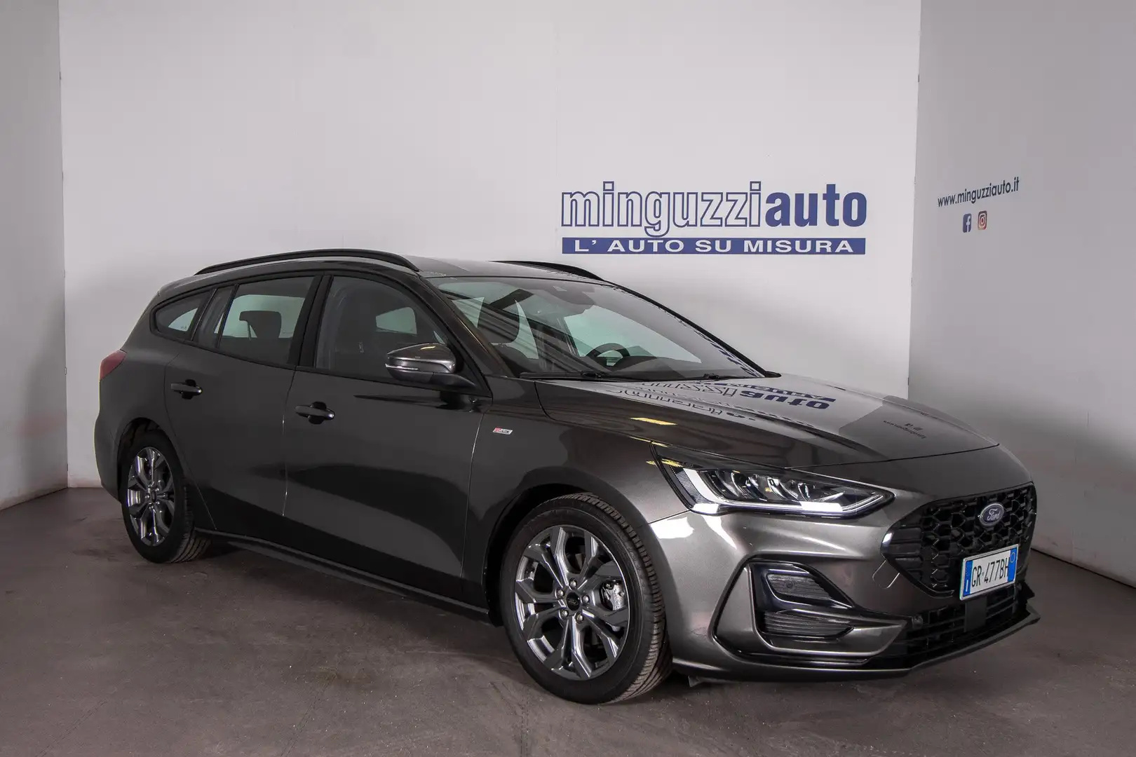 Ford Focus 1.5D  ST-Line 115cv auto Gris - 1