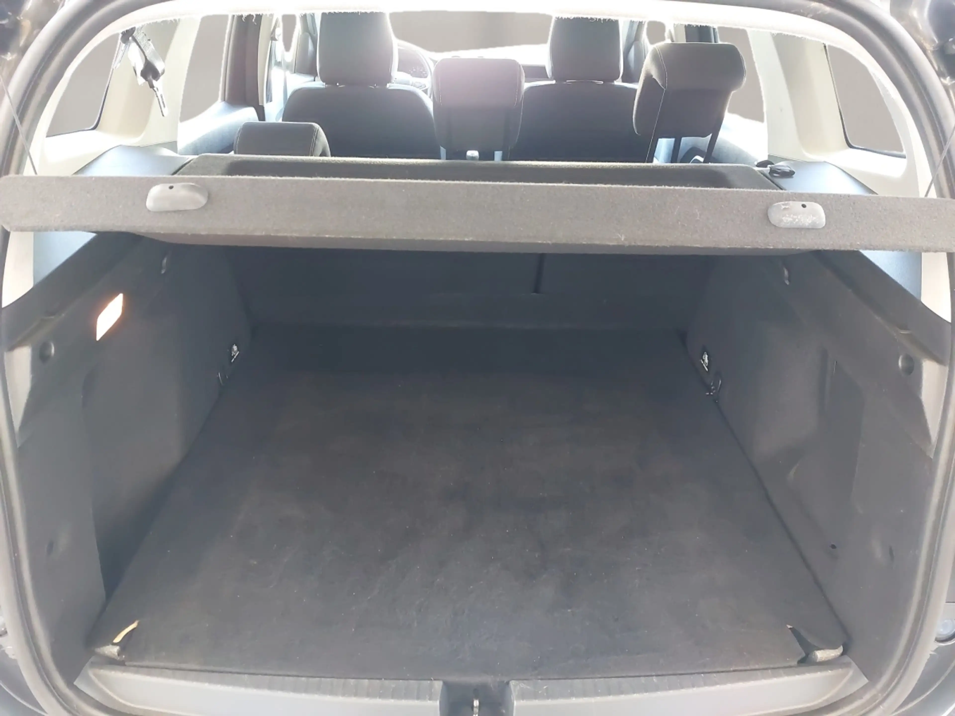 Dacia Duster Prestige TCe 150 4WD — photo 11