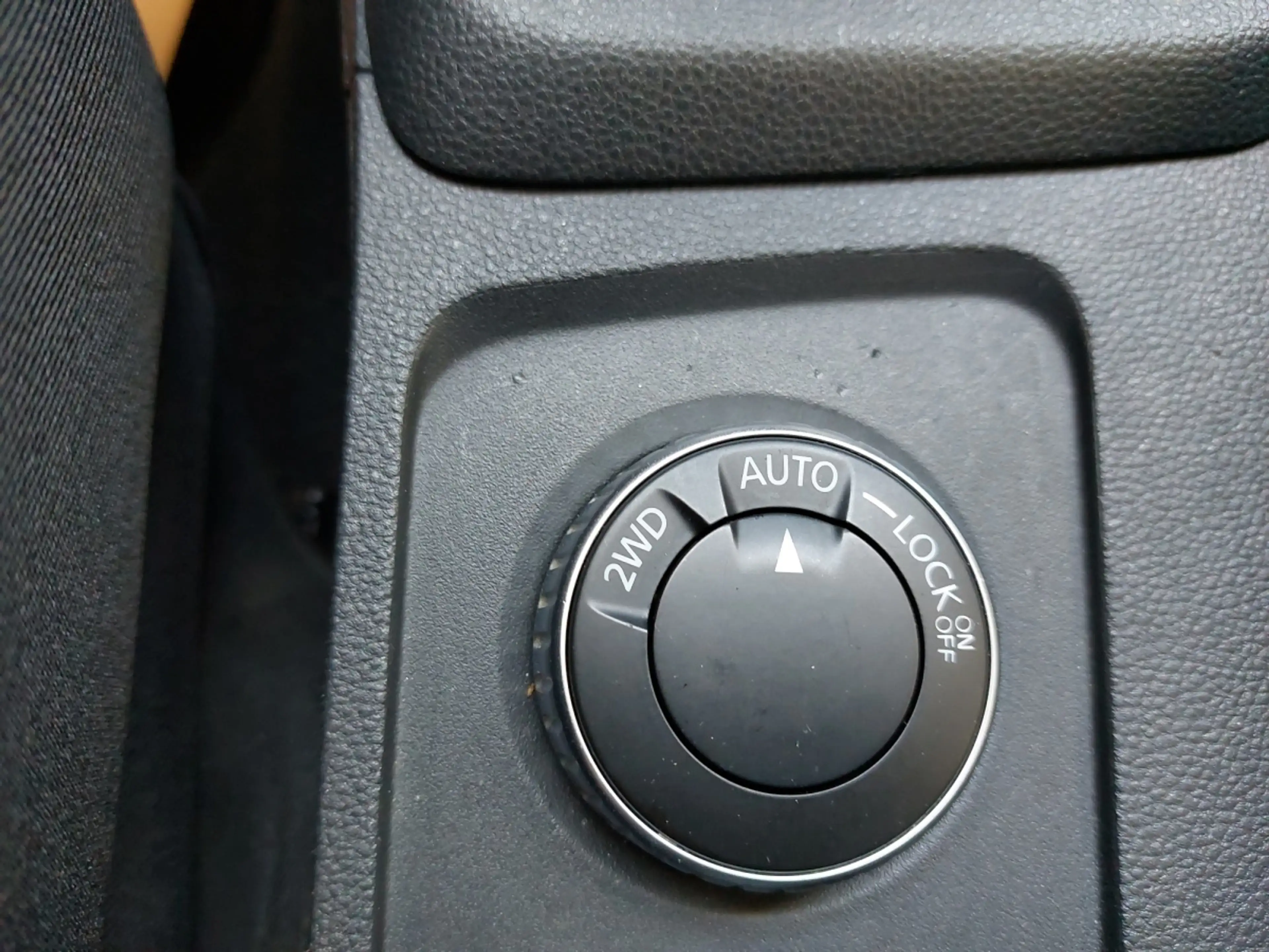 Dacia Duster Prestige TCe 150 4WD — photo 18