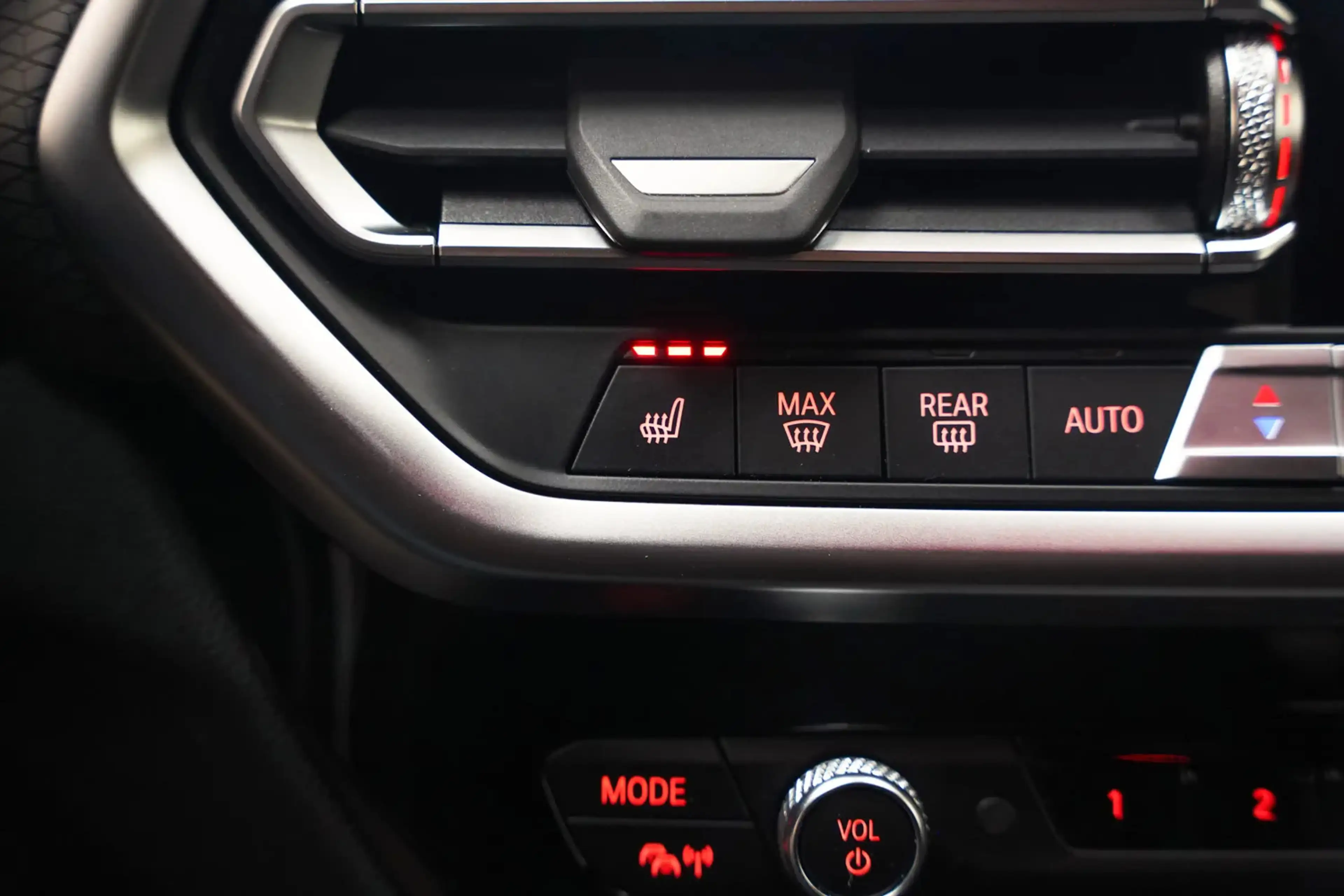 BMW X3 xDrive 30e M-Sport High Executive Aut. [ Panoramad — photo 11